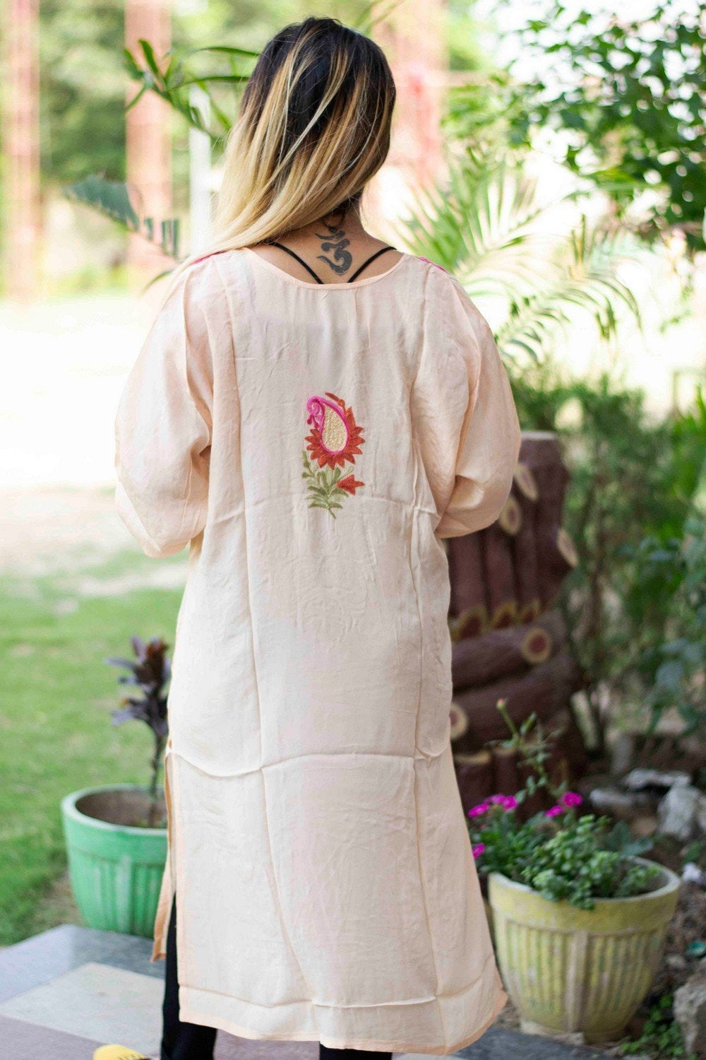 Light Colour Kashmiri Kurti With Beautiful Aari Embroidery