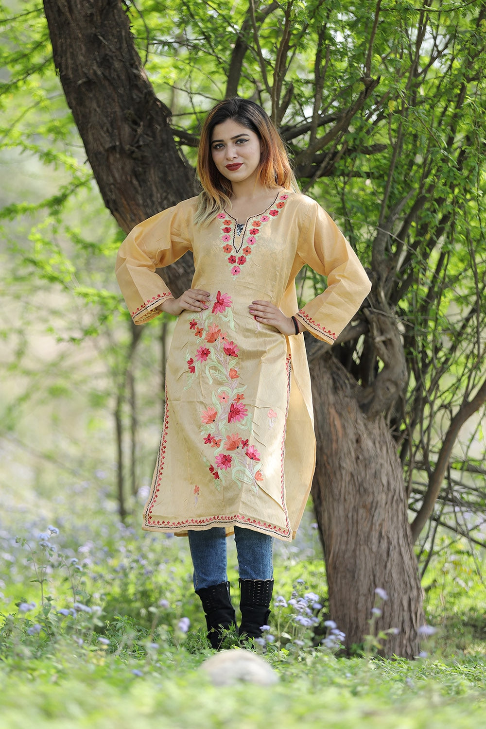 Light Yellow Colour Rayon Silk Kurti With Beautiful Aari