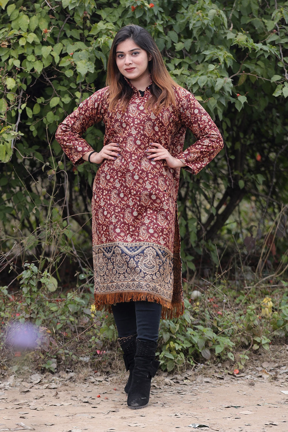 Maroon COLOUR KASHMIRI WOVEN KURTA WITH NEW DESIGNER