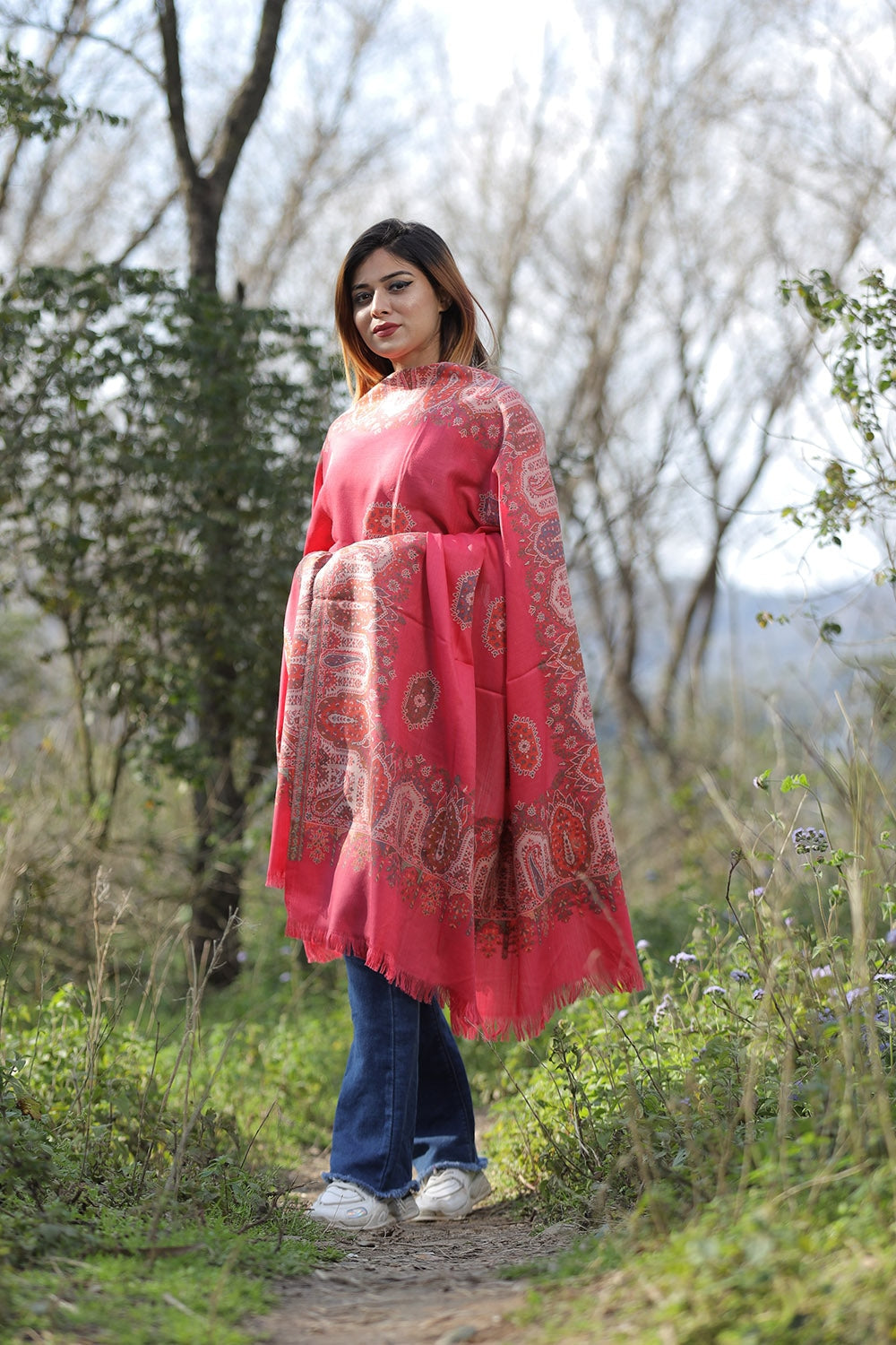 Mesmerizing Pink Colour Shawl With Flower Pattern Style
