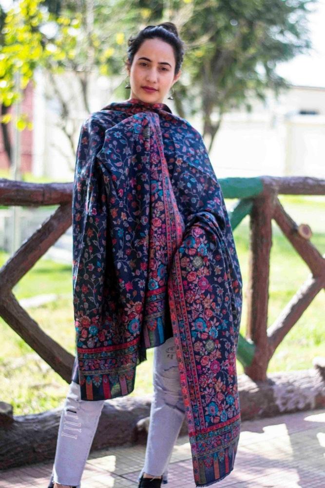 Navy Blue Colour Beautiful Kani Four Sided Running Border