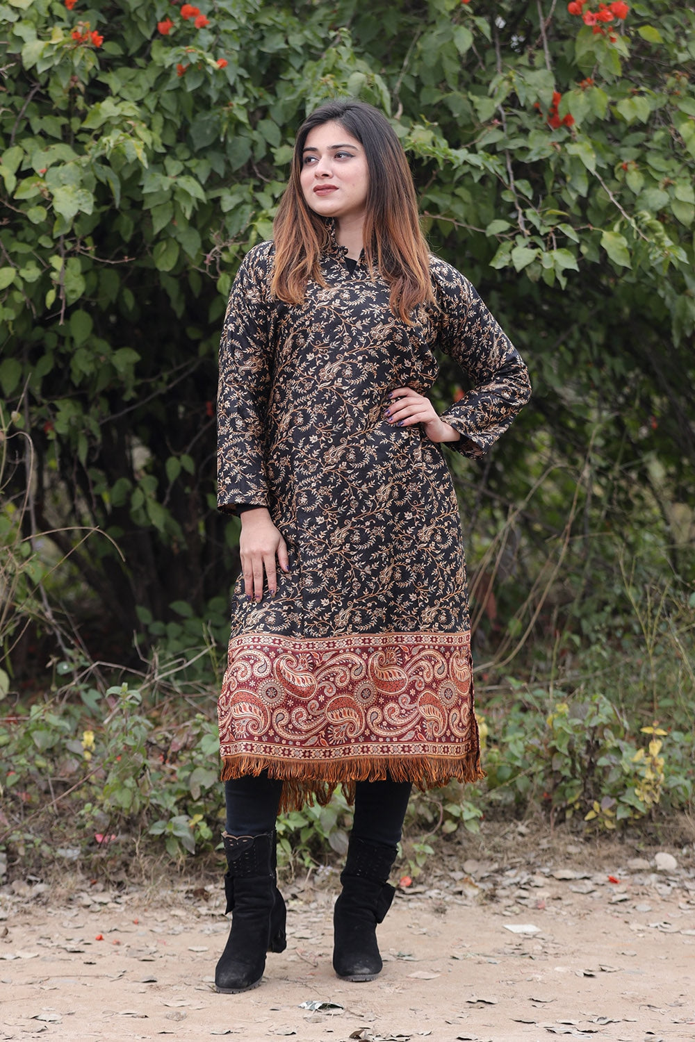 Navy BLUE COLOUR KASHMIRI WOVEN KURTA WITH NEW DESIGNER