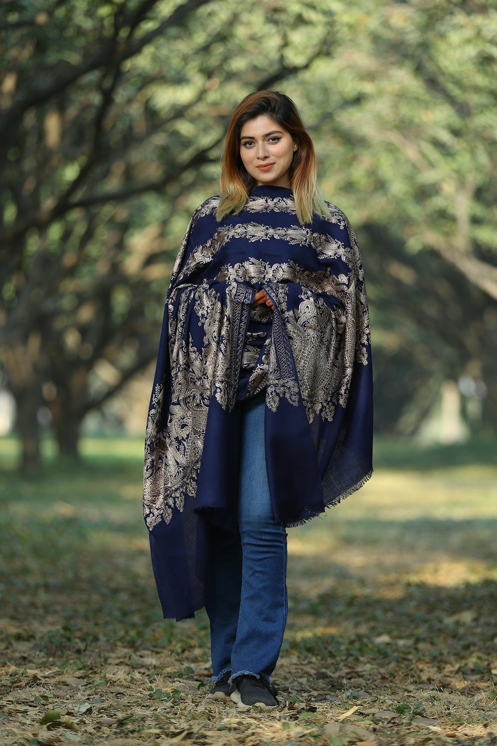 NAVY BLUE COLOUR SHAWL DEFINES FEMINISM AND ADDS GLAMOUR