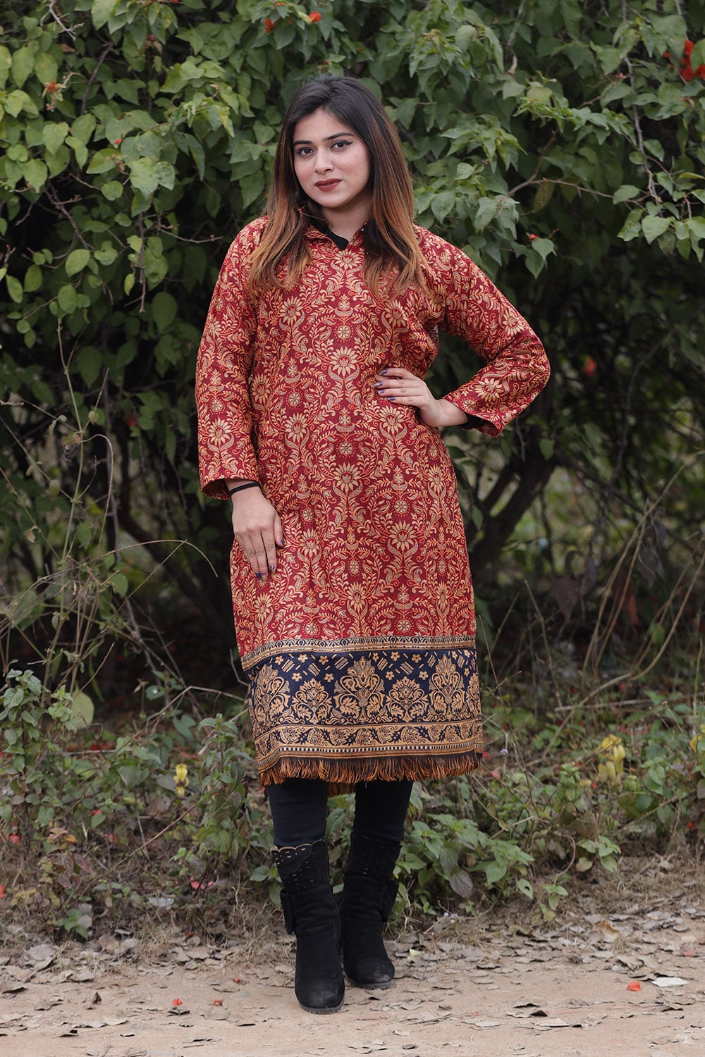 ORANGE COLOUR KASHMIRI WOVEN KURTA WITH NEW DESIGNER