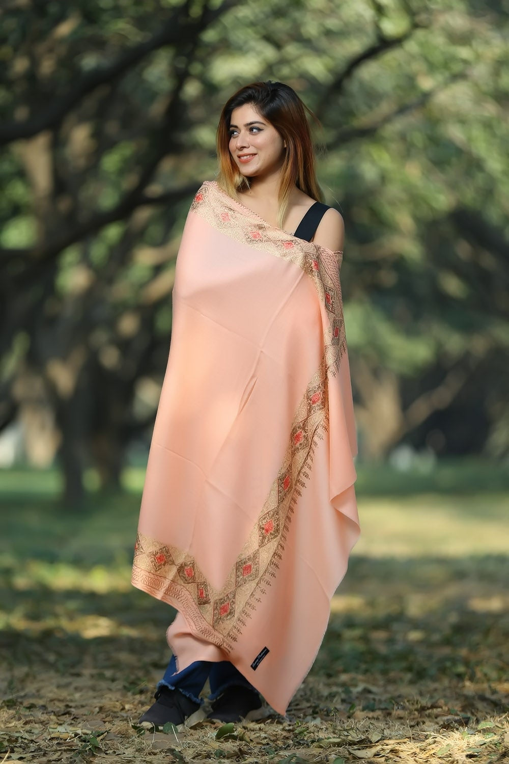 PEACH (CANTALOUPE) COLOUR LUXURY PASHMINA SHAWL DEFINES