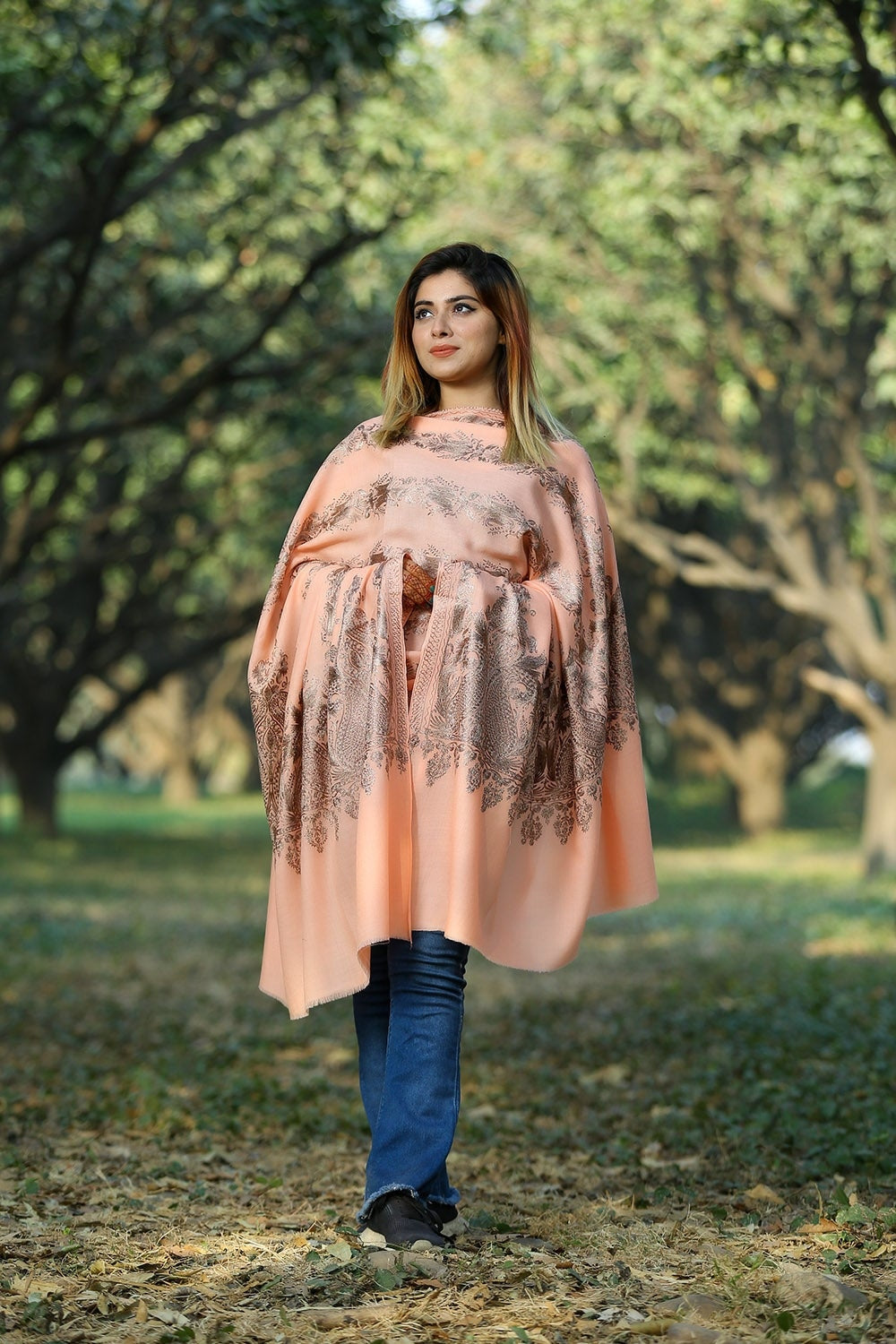 PEACH COLOUR SHAWL DEFINES FEMINISM AND ADDS GLAMOUR LOOKS