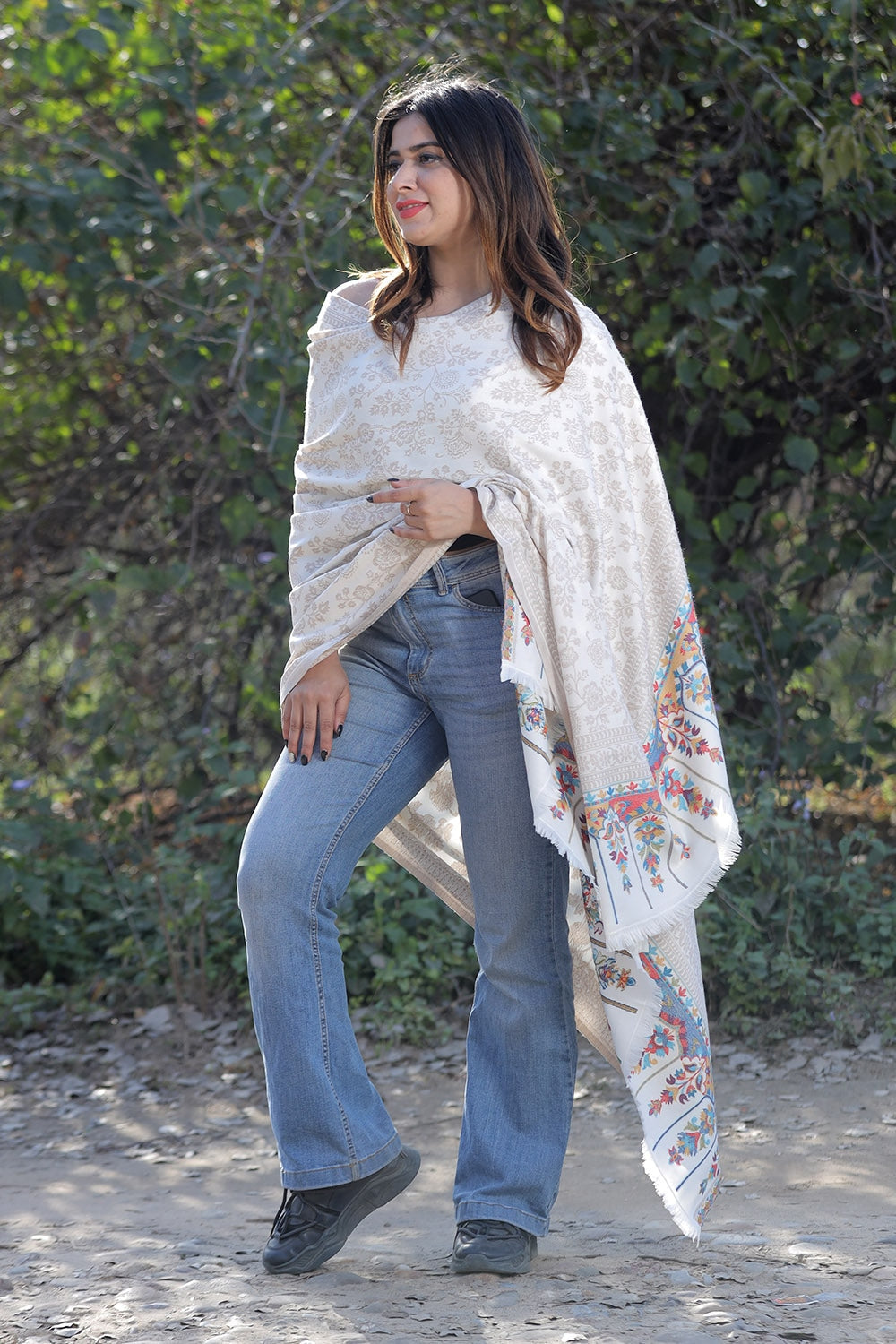 Pearl White COLOUR KANI SHAWL WORK DEFINES ROYAL