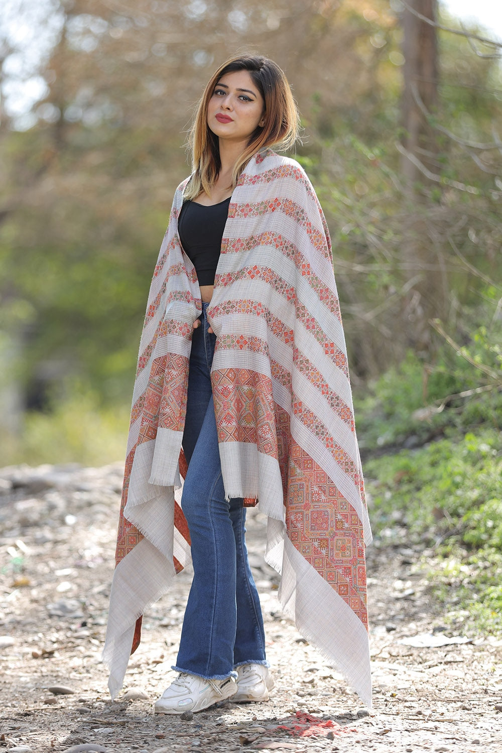 Pearl White Colour Shawl With Flower Pattern Style Bold