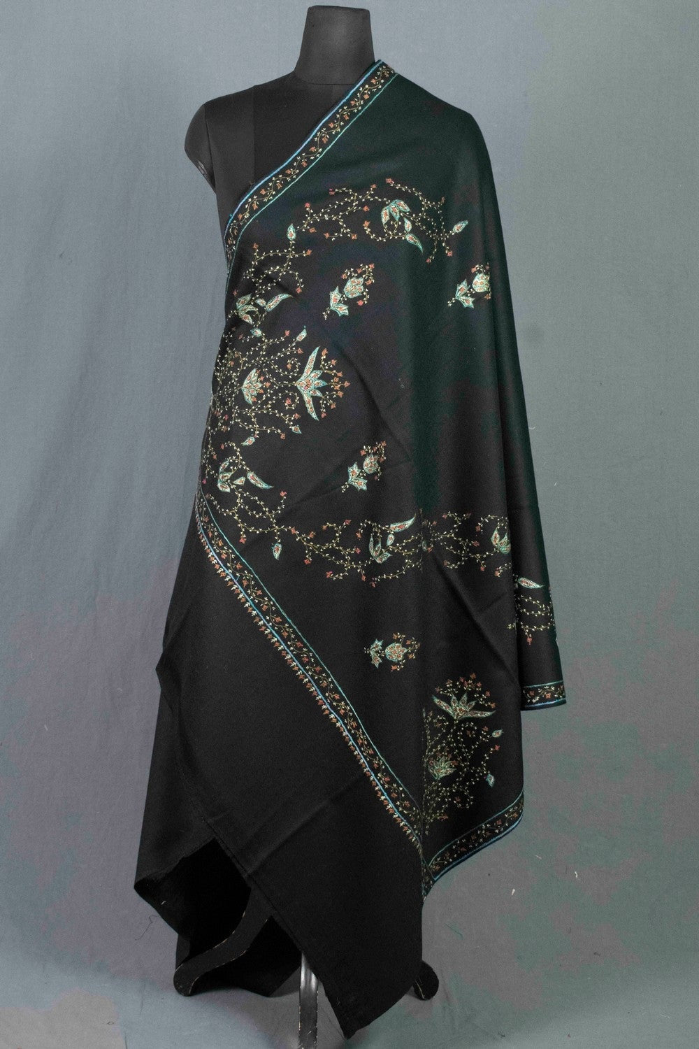 Pitch Black Colour Sozni Shawl Emblished With Designer Over