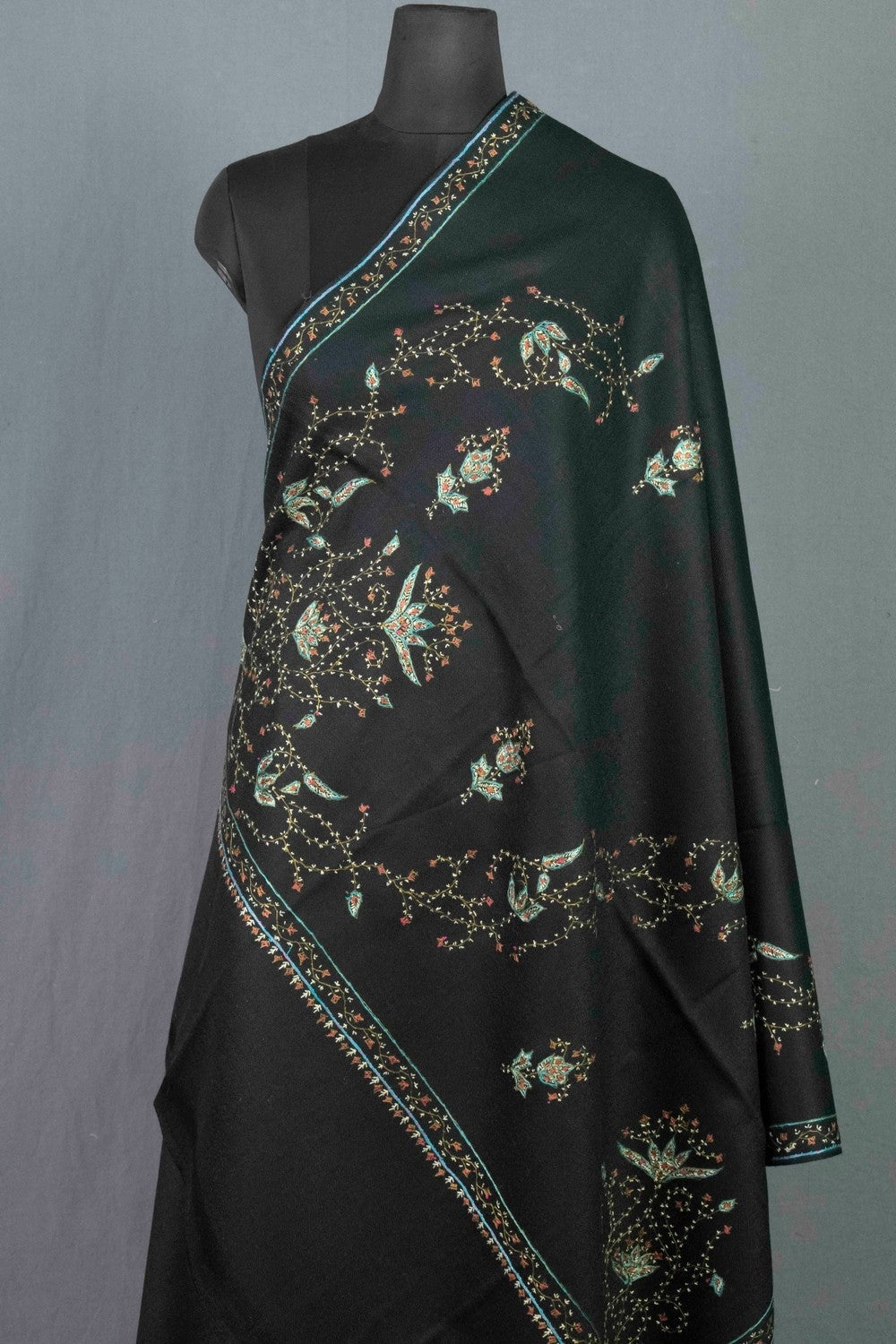 Pitch Black Colour Sozni Shawl Emblished With Designer Over