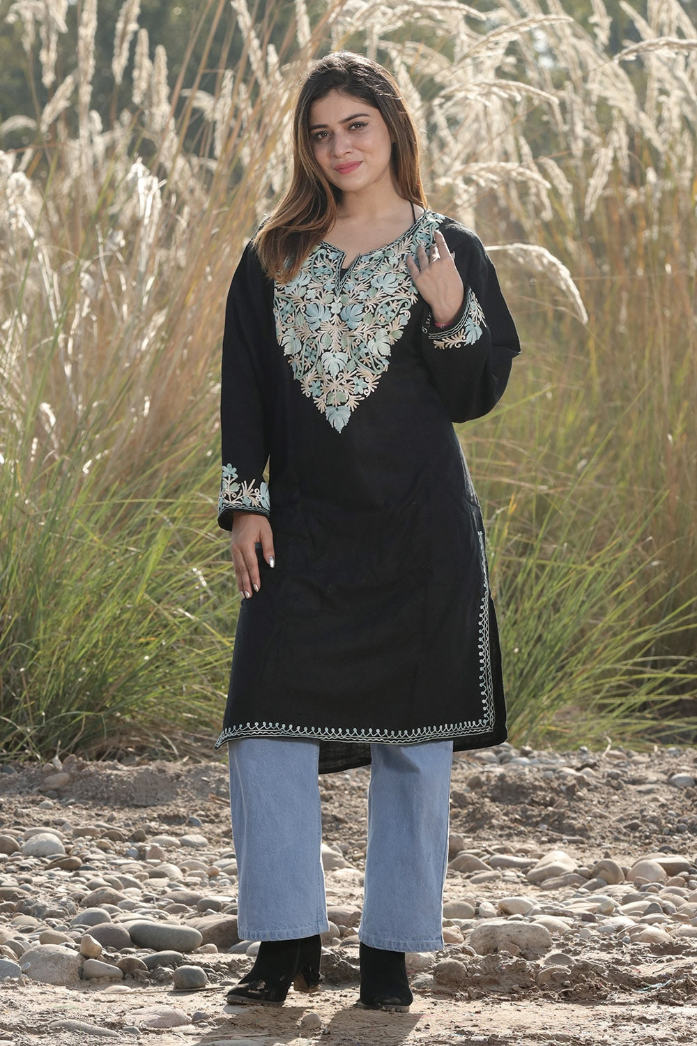 PITCH DARK BLACK COLOUR AARI WORK EMBROIDERED KURTI