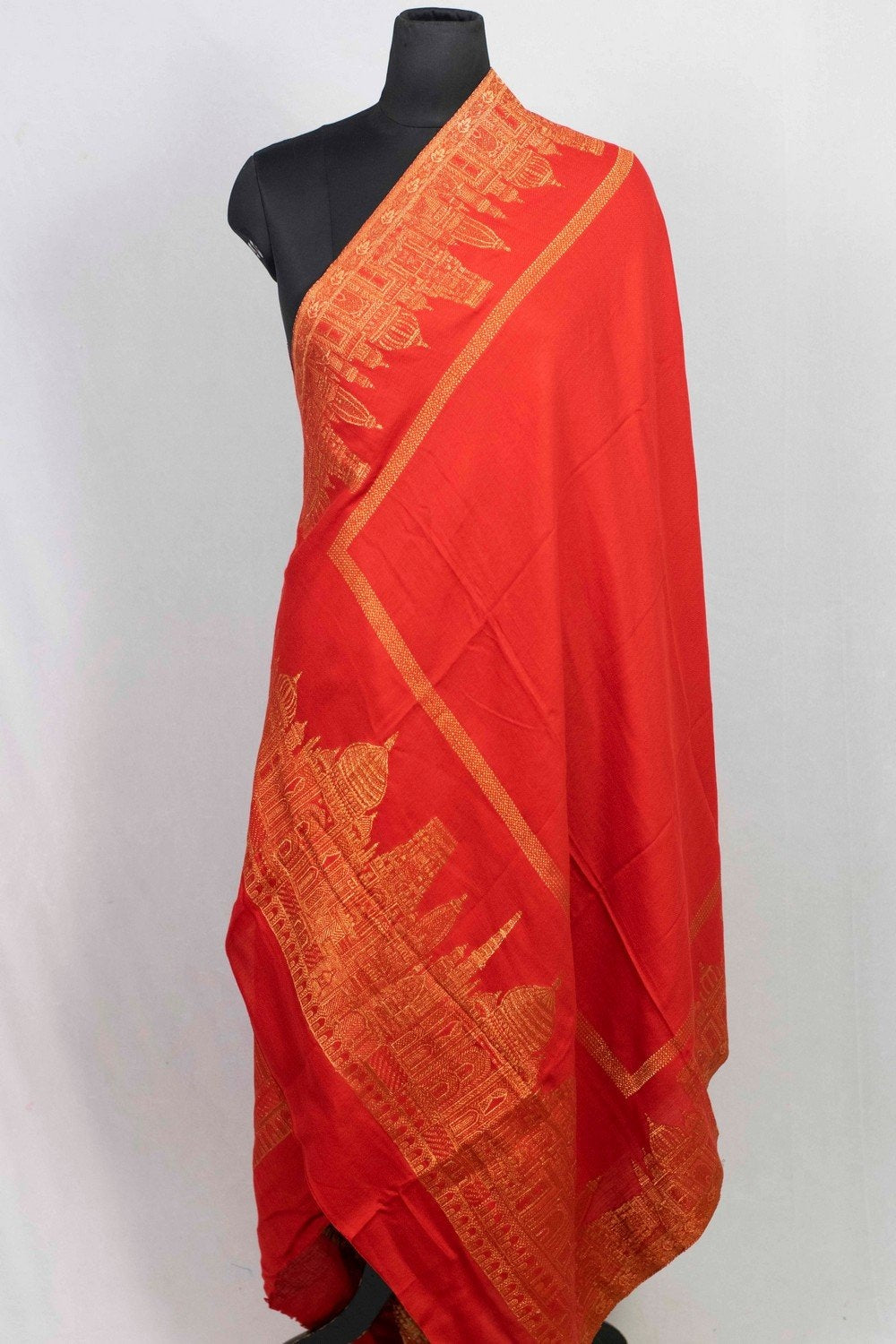 Red Color Kashmiri Shawl With Metalic Skyline Pattern