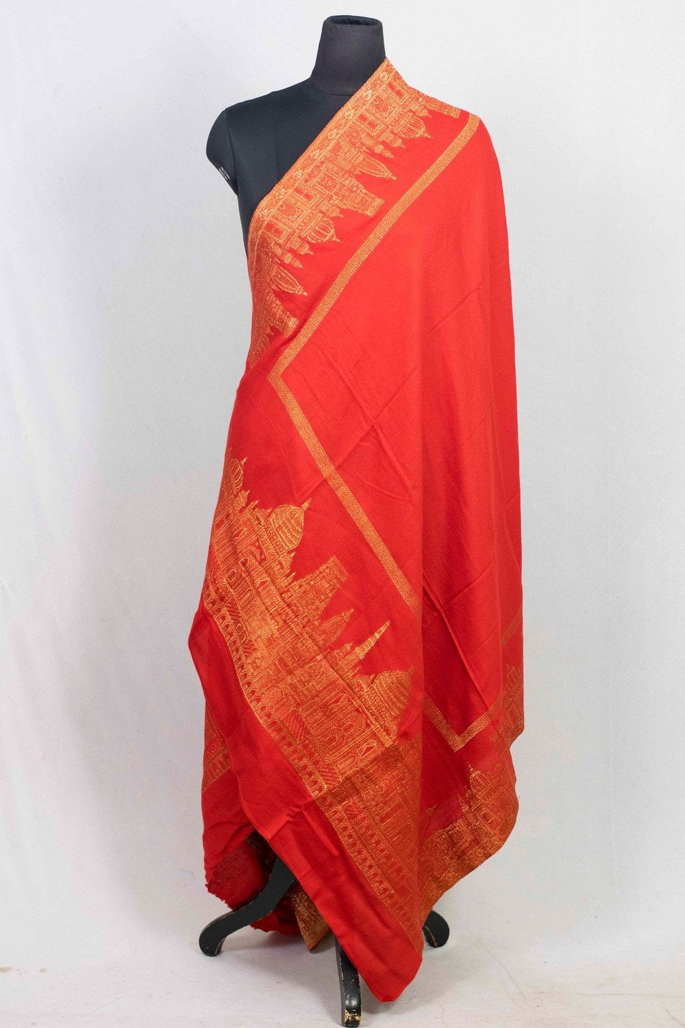 Red Color Kashmiri Shawl With Metalic Skyline Pattern
