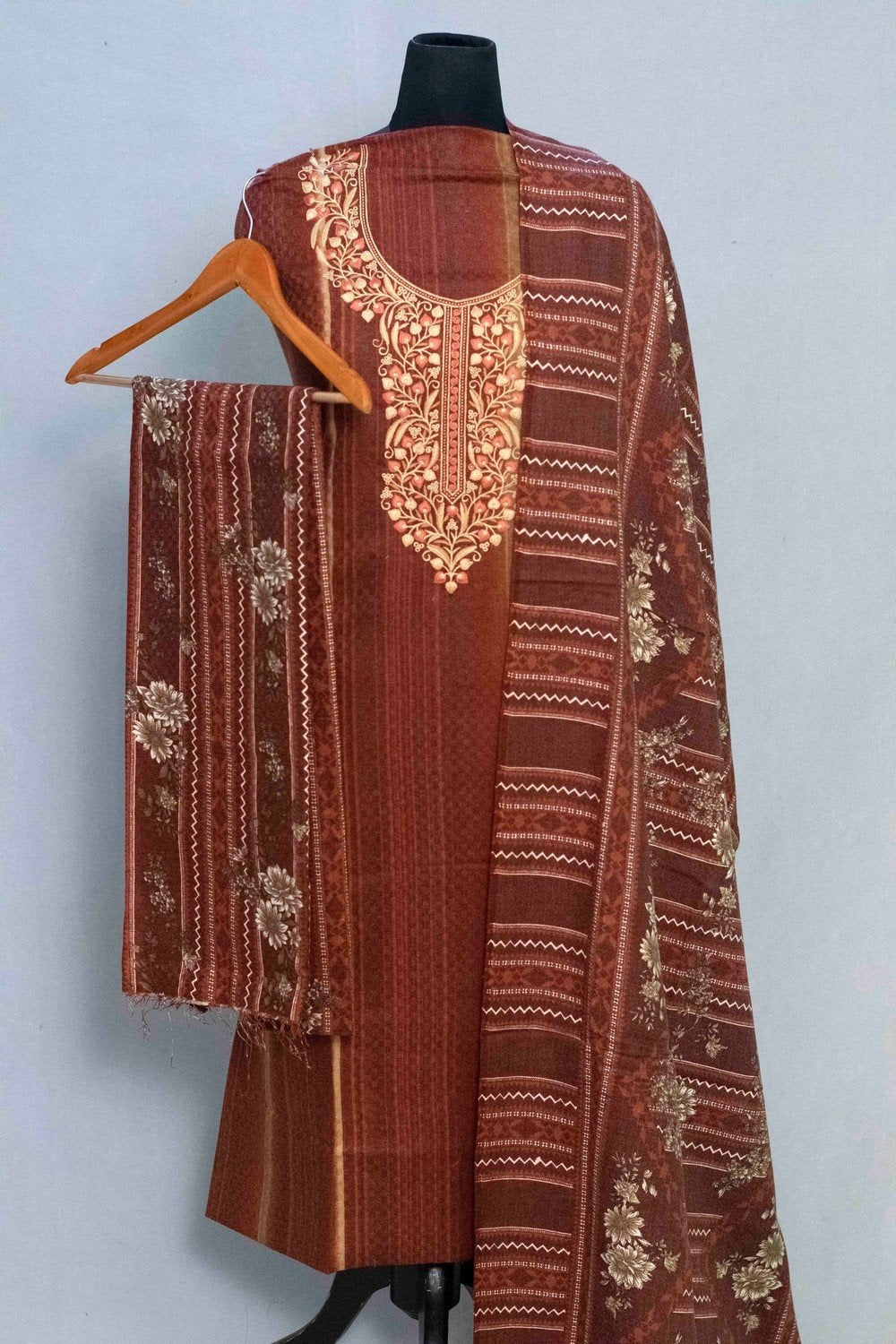 Rust Colour Woolen Kani Printed Suit With Neck And Over All