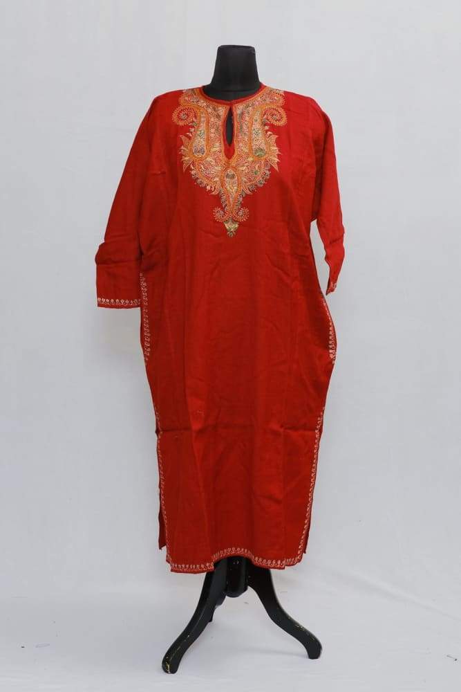 Rusty Brown Colour Phiran With Kashmiri Sozni Work Looks