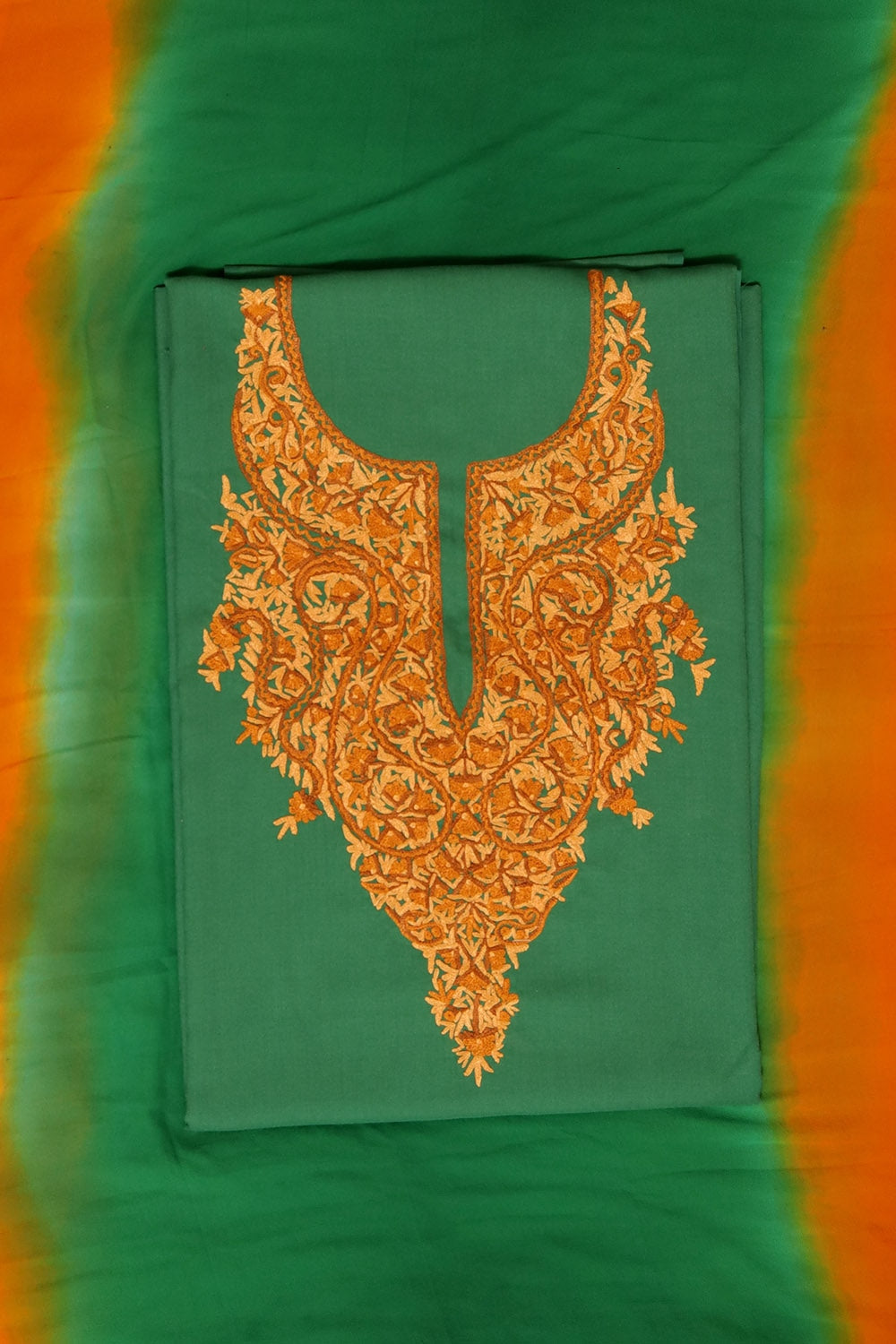 Soothing Green Colour Cotton Suit With Beautiful Kashmiri