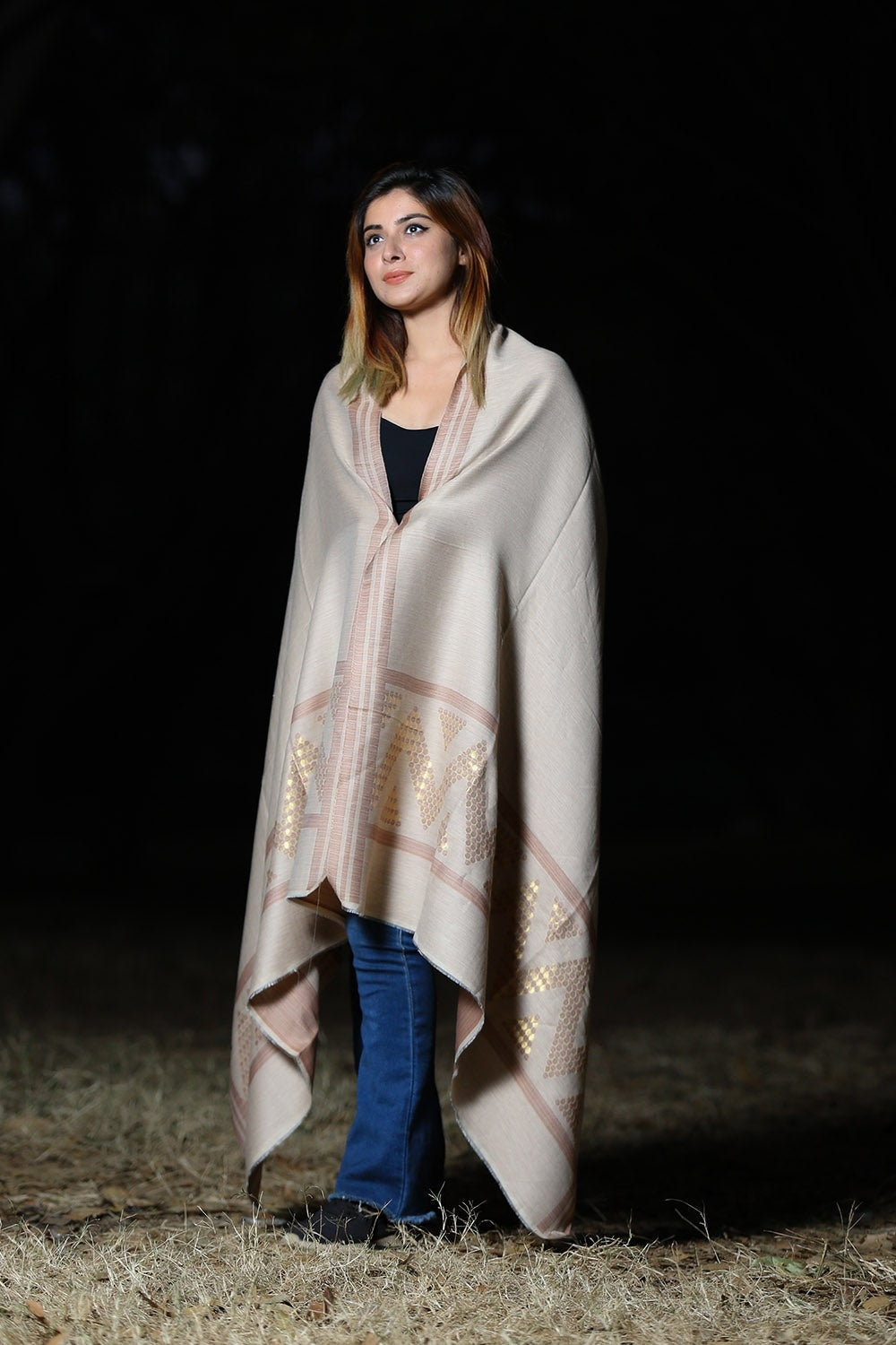 STEADY BEIGE COLOUR ZARI KASHMIRI SHAWL DEFINES ROYAL