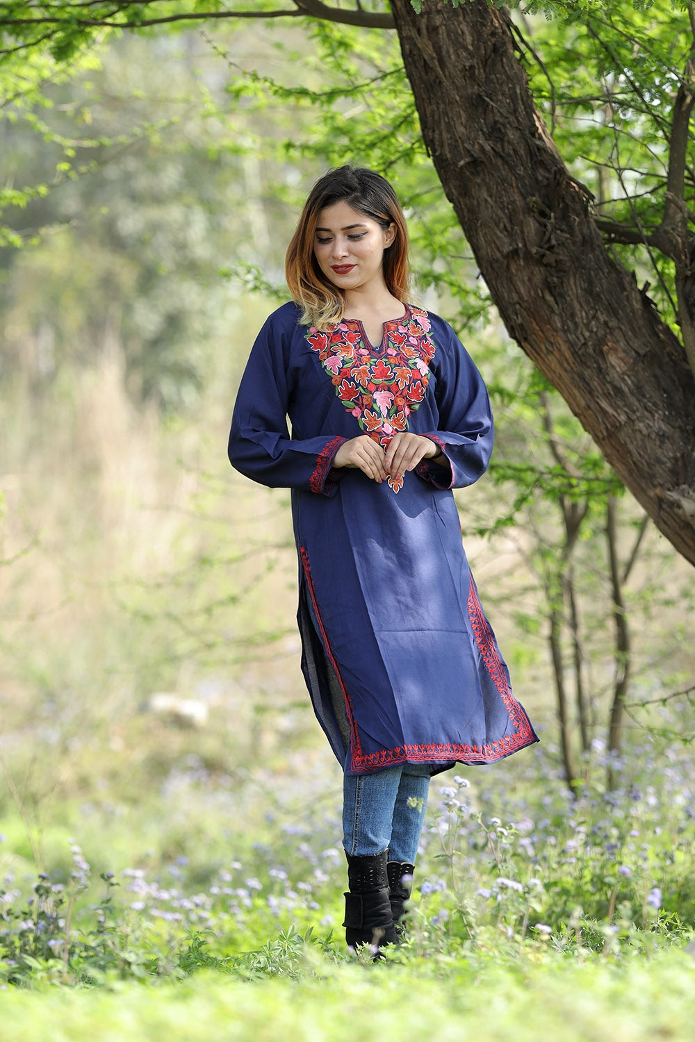 Symbol of sophistication Navy Blue Colour Cotton Kurti