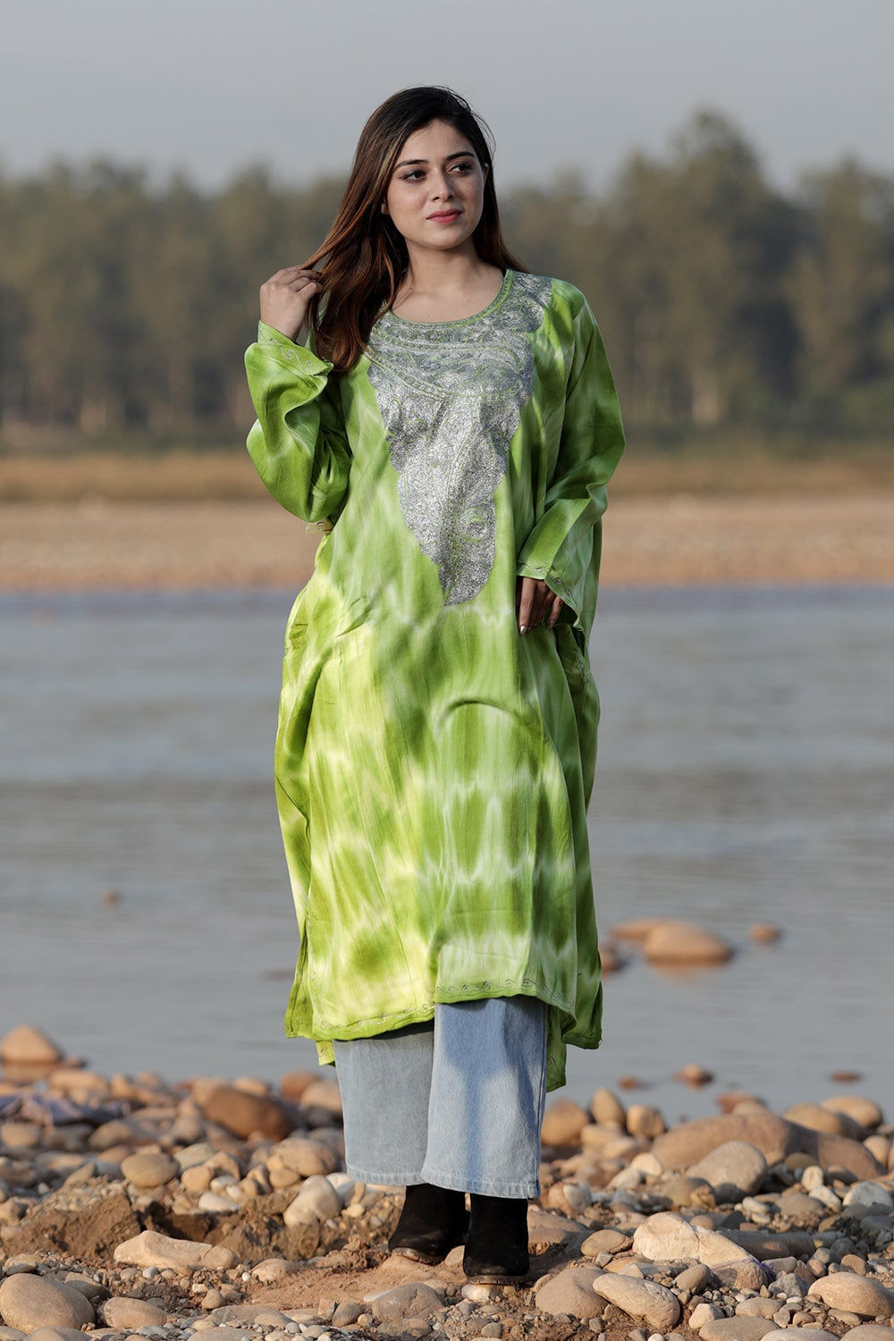 TEMPTING VEGGIE GREEN COLOUR TIE DYE Aari Tilla Work