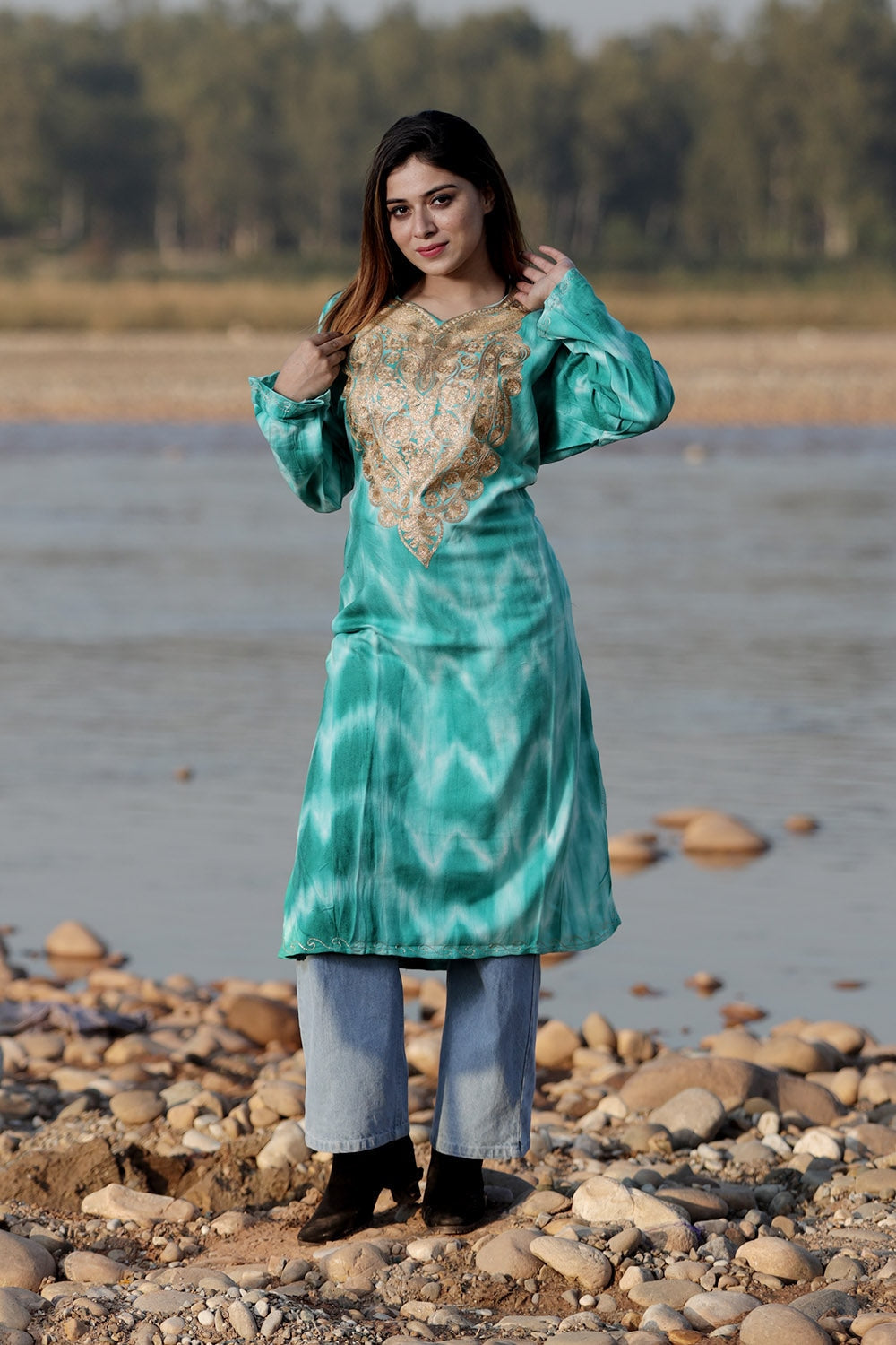 TURQUOISE BLUE COLOUR TIE DYE Aari Tilla Work Embroidered