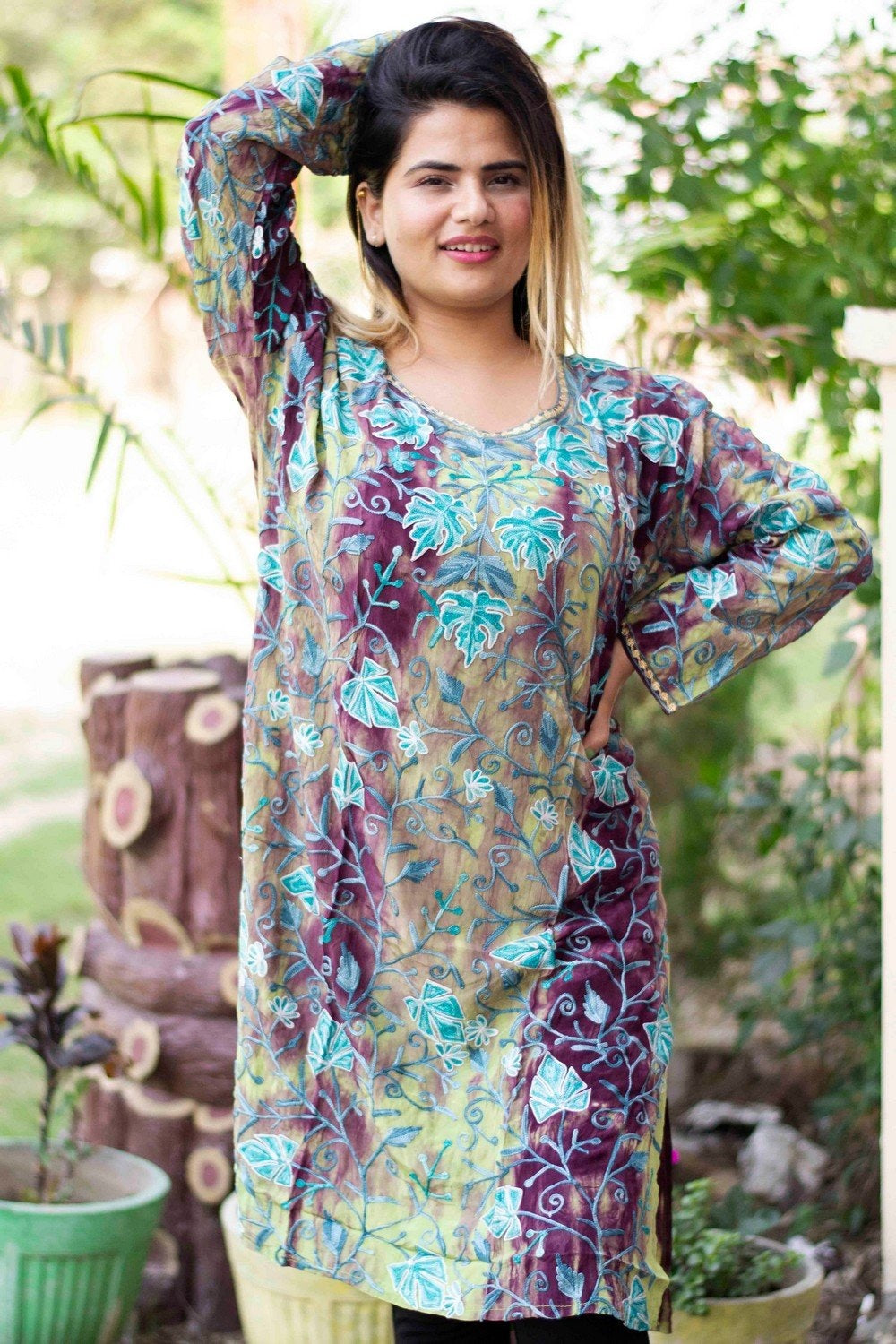 Tye Dye Multicolored Kashmiri Kurti With Beautiful Aari
