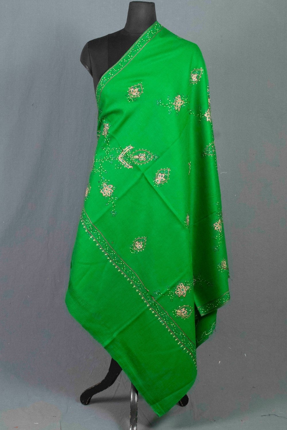 Veggie Green Colour Sozni Shawl Emblished With Designer