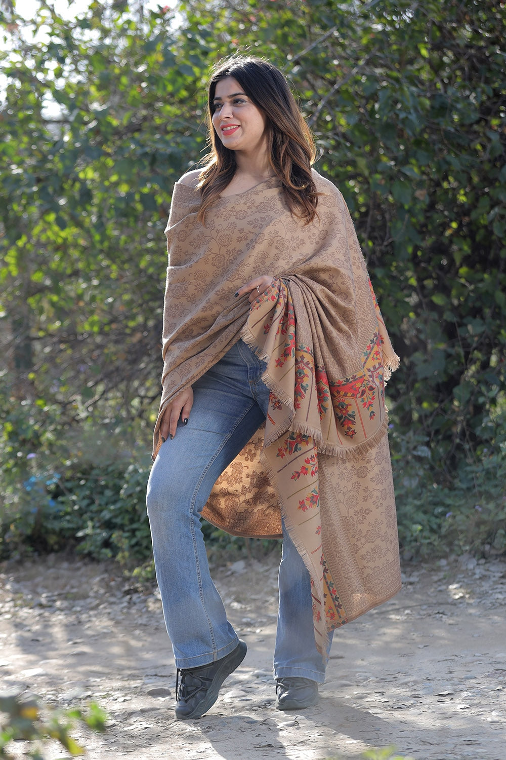 Warmth Brown COLOUR KANI SHAWL WORK DEFINES ROYAL