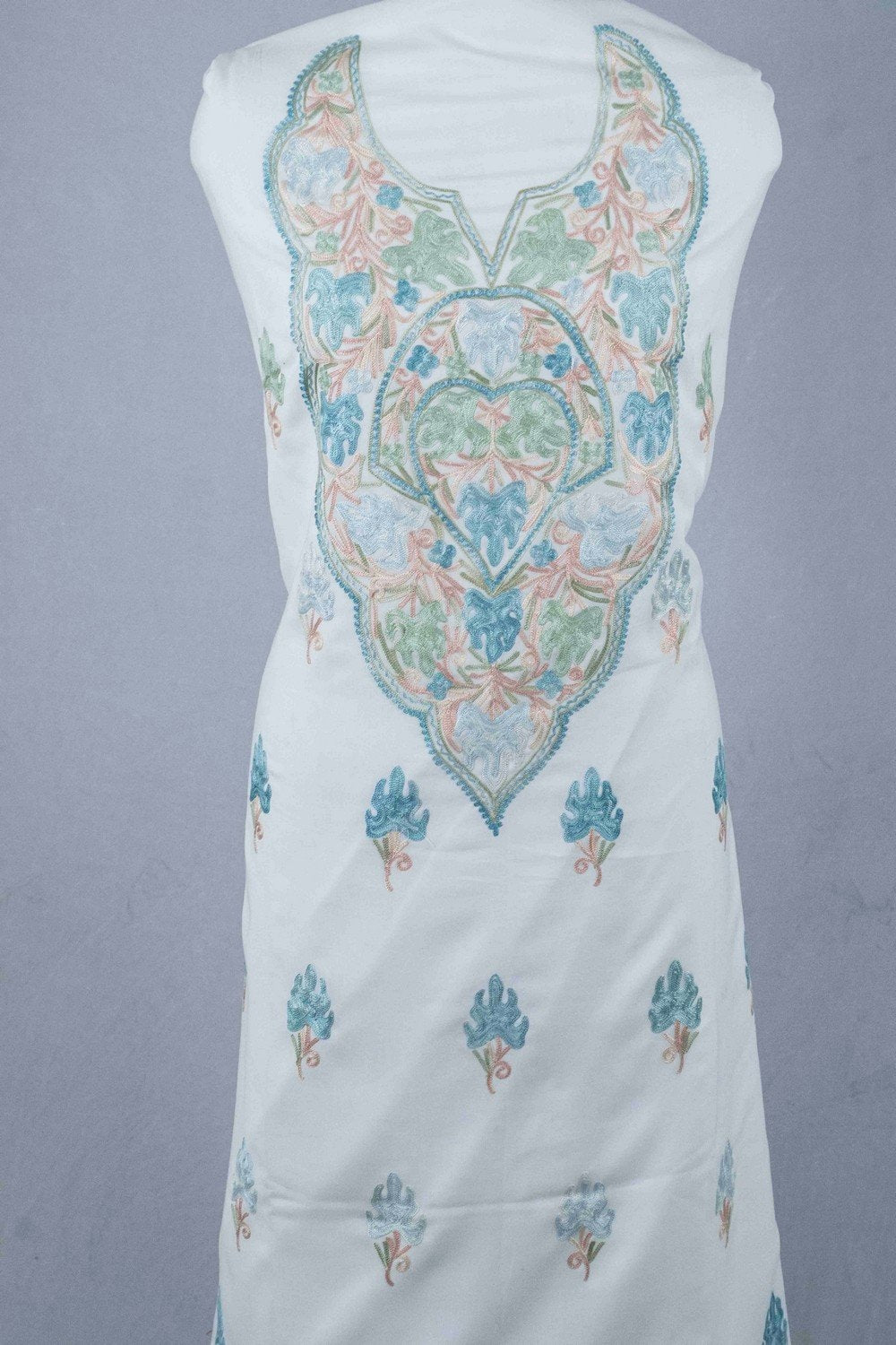 White Colour Kashmiri Aari Work Salwar Kameez Exclusive