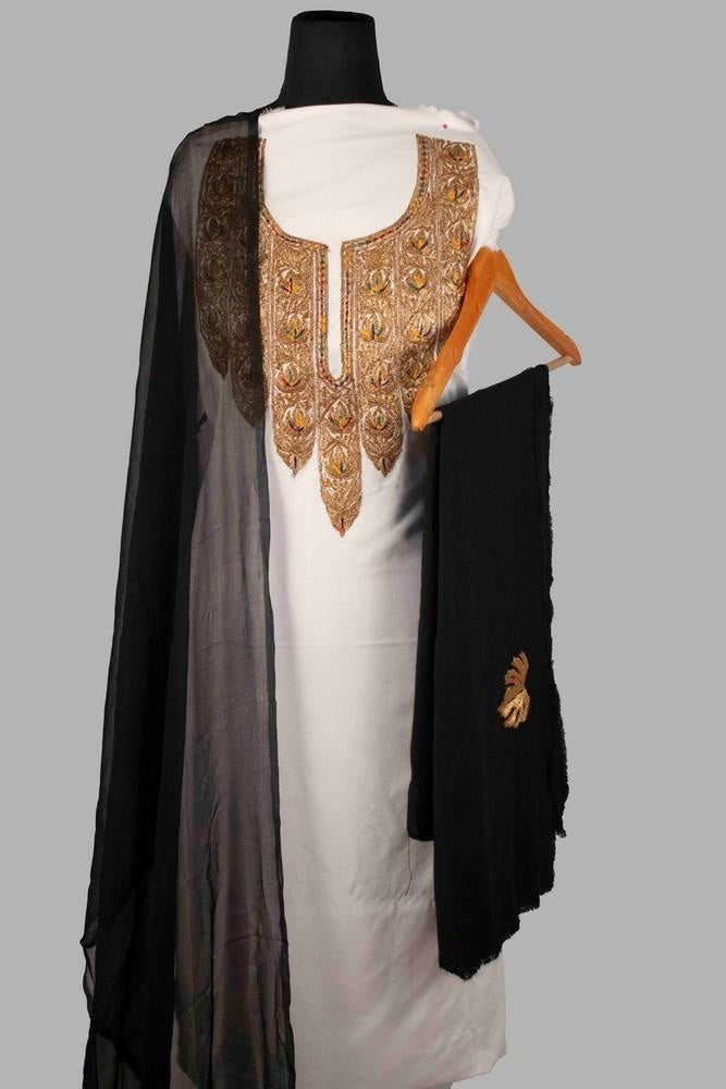 White Colour Kashmiri Tilla Aari Work Salwar Kameez