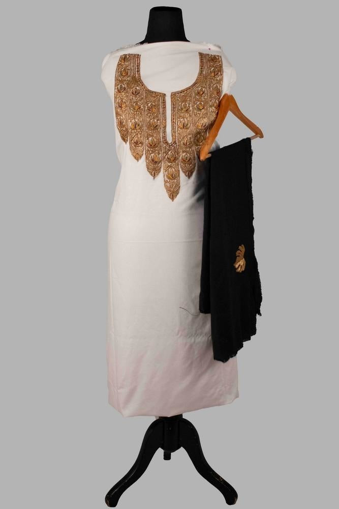 White Colour Kashmiri Tilla Aari Work Salwar Kameez