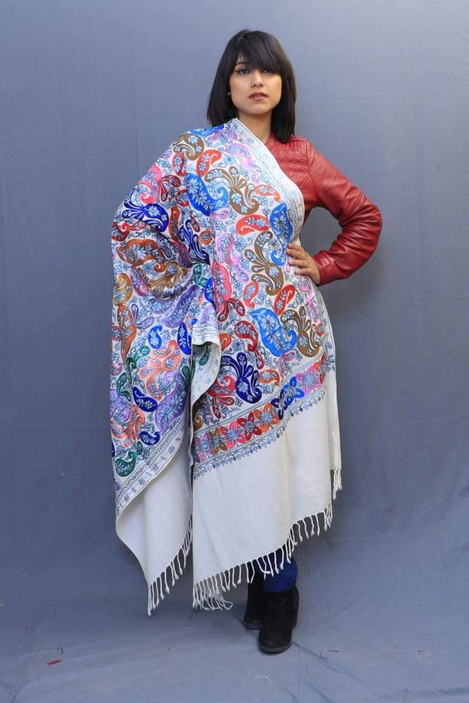 Off White Colour Wrap With Richly Designed Aari Jaal