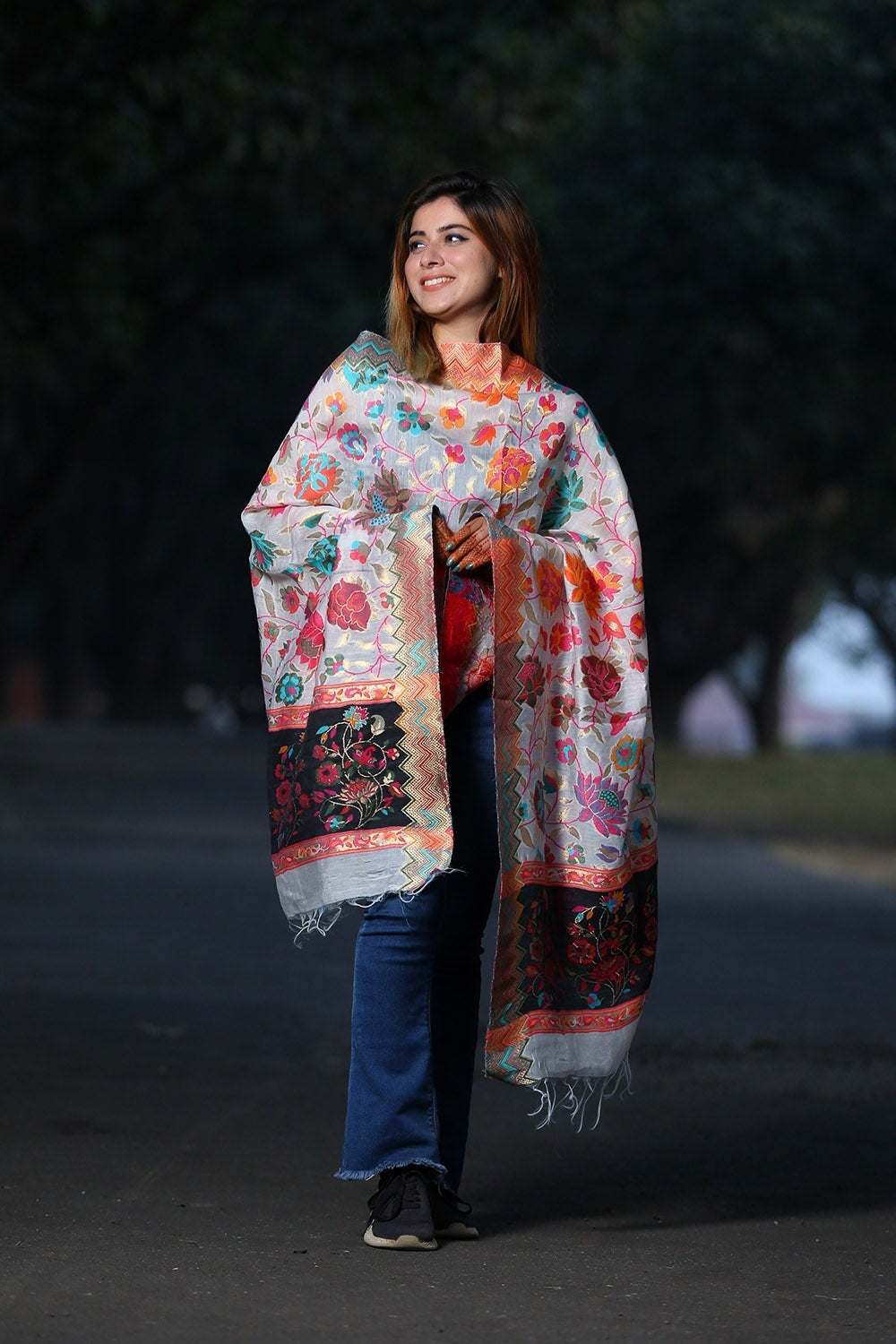 WHITE MULTICOLOUR KANI SCARF DEFINES FEMINISM AND ENHANCES