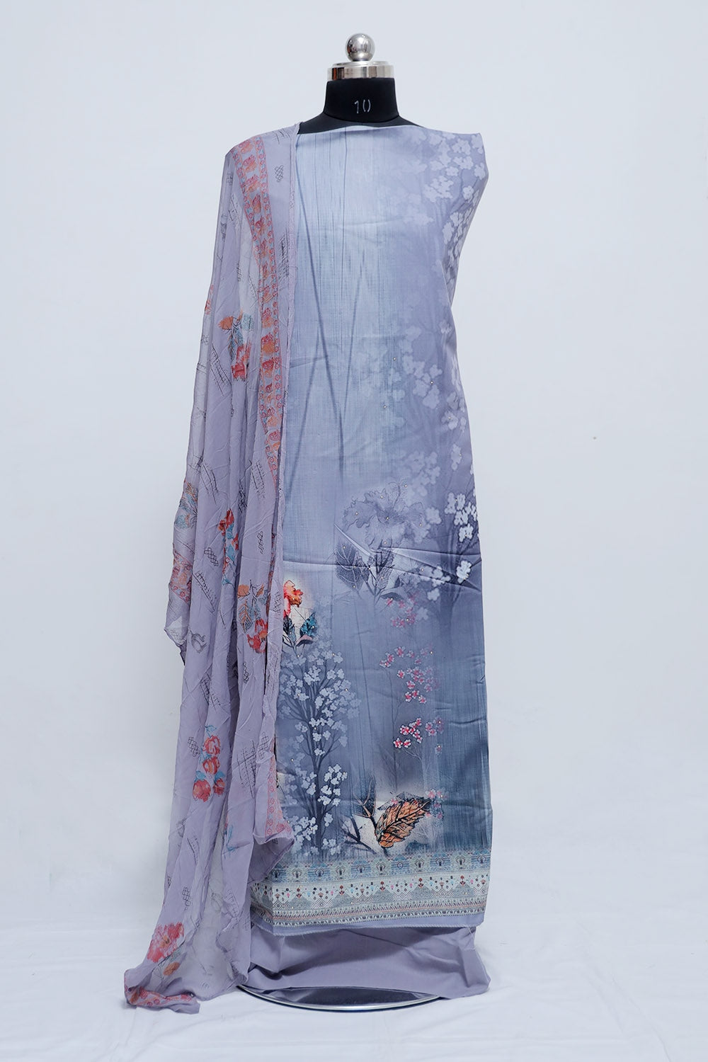 Amazingly Balanced Grey Colour Beautifully Printed Suit