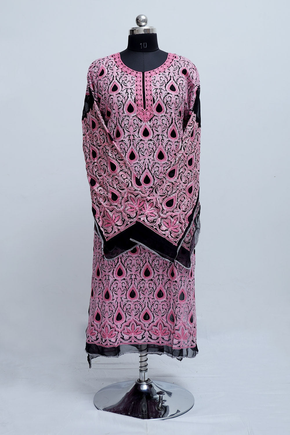 Nyra Cut cotton fabric😍😍 #gangafashionhub #shopping #shoppingonline  #shoppingindia #suit #suitsalwar #kurtaset #kurti #explore #explorer  #fashion #drees #dresses #collection | GFH Collection | Pritam · Shayad  (From 