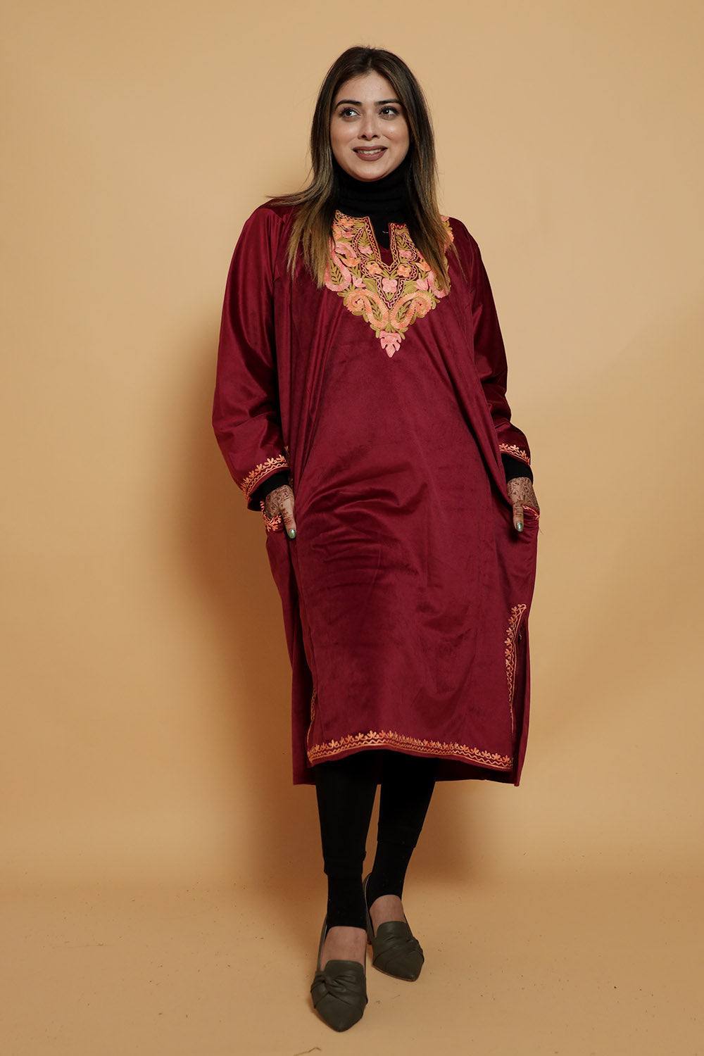 Maroon Colour Very Soft Warm And Elegant Suede Velvet Pheran