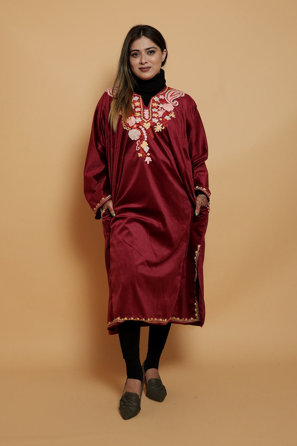 Maroon Colour Very Soft Warm And Elegant Suede Velvet Pheran