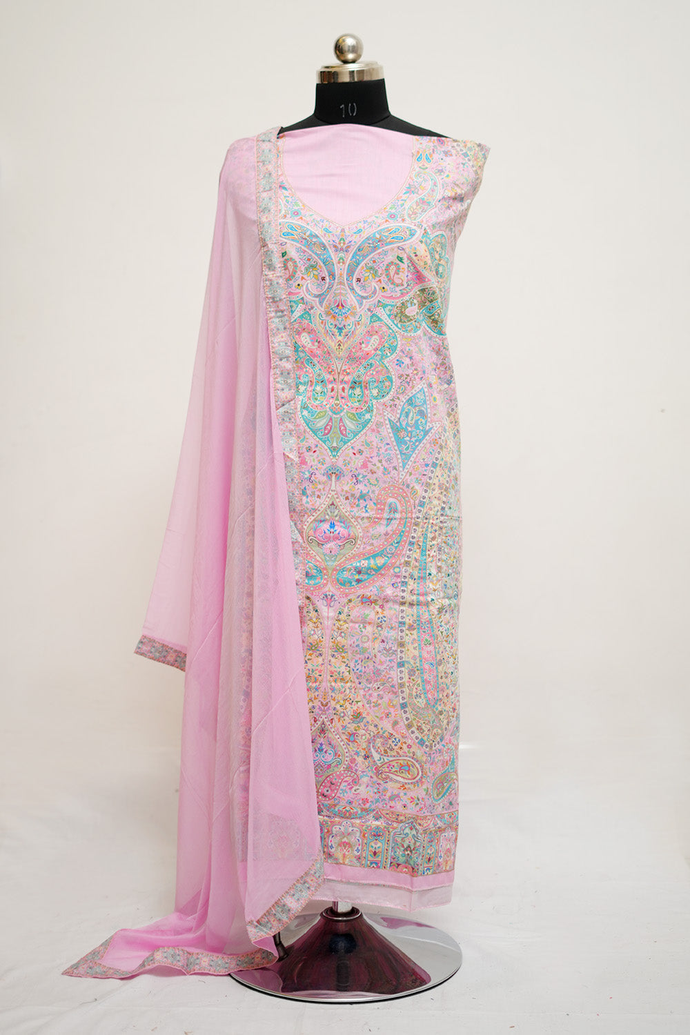 Pink Colour Cotton Pakistani Style Printed Unstitched Suit