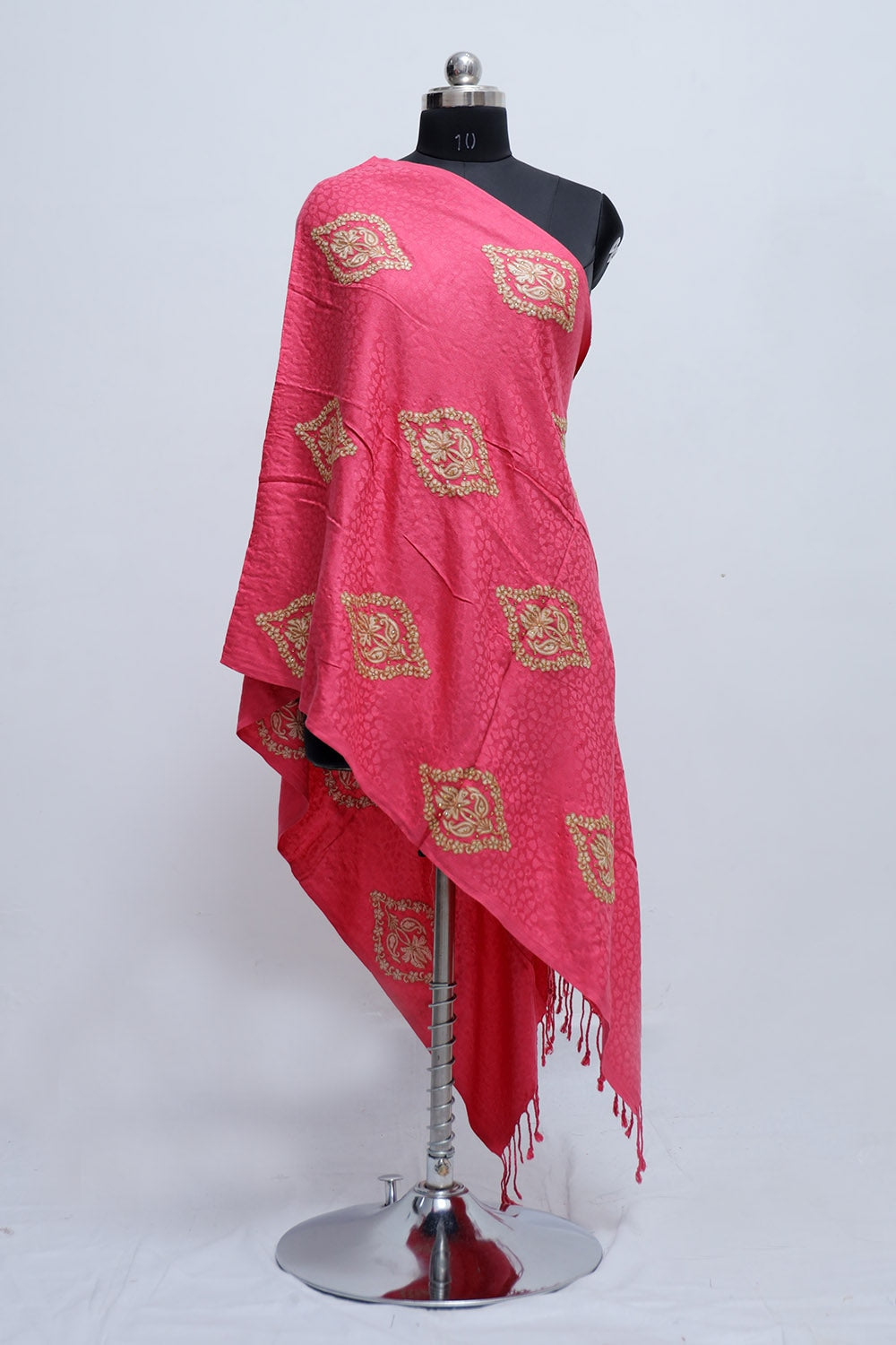 Pink Colour Stole Enriched With Aari Embroidery And A Touch