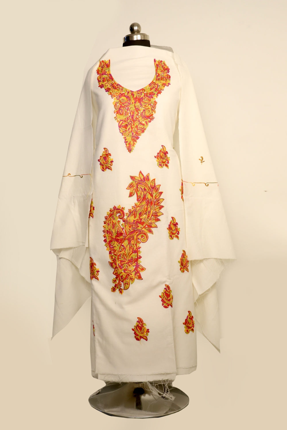 Off White Color Kashmiri Woolen Aari Work Embroidered