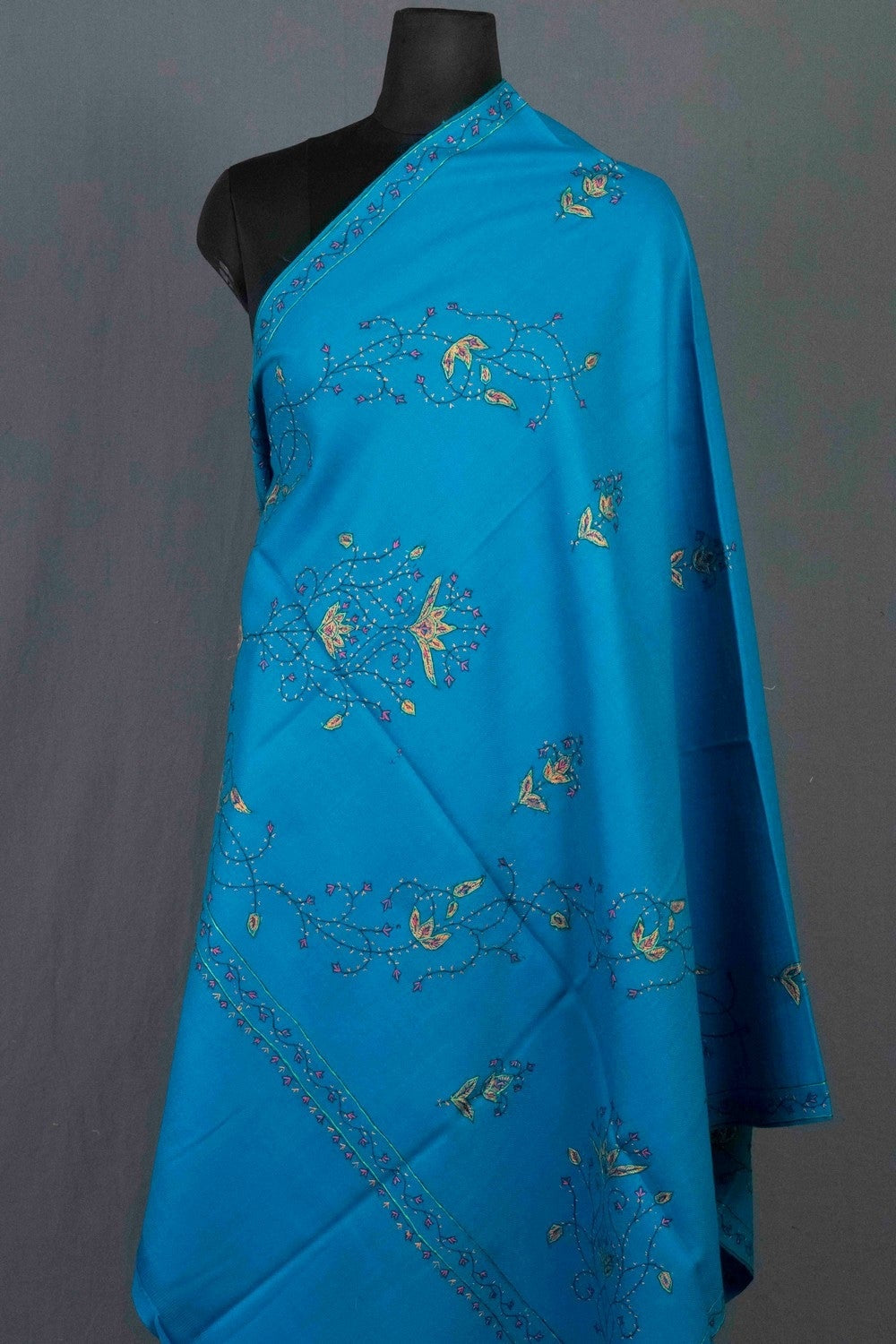 Alluring Firozi Colour Sozni Shawl Emblished With Designer