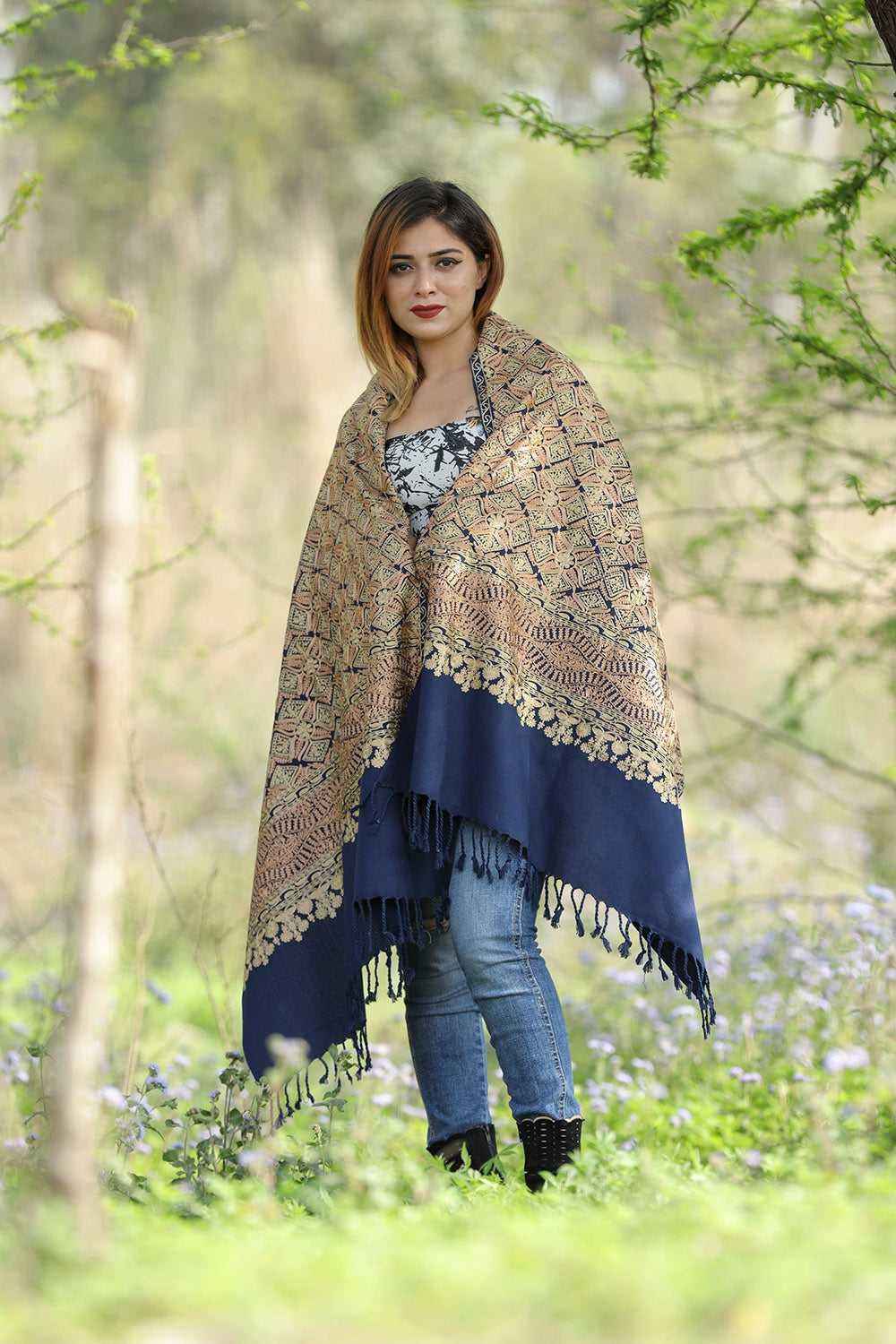 Alluring Navy Blue Colour Stole With Graceful Dense Jaal