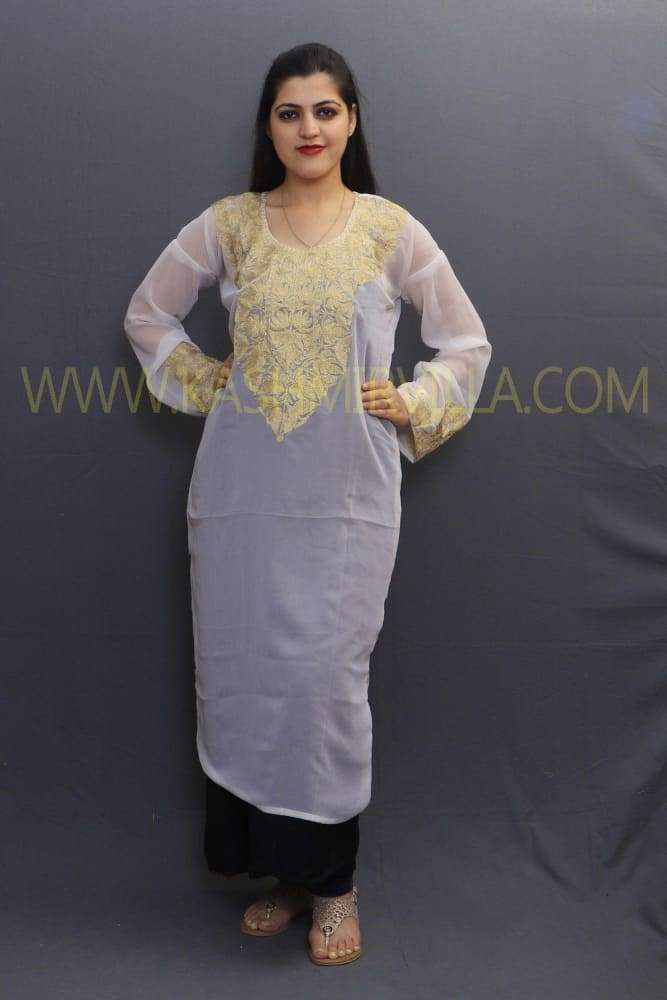 With The Base Of Georgette This White Colour Kurti Looks