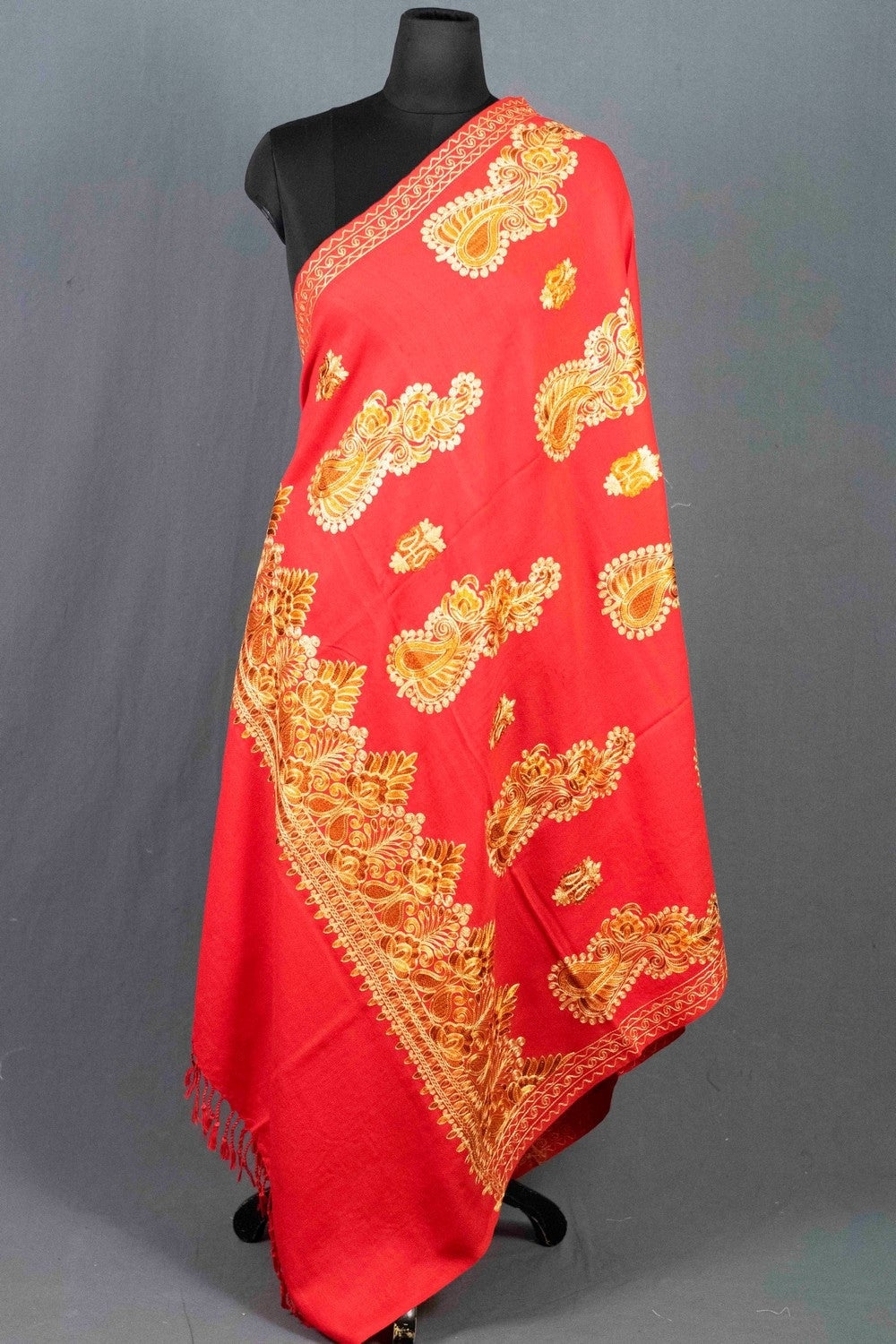 Beautiful Bright Pink Colour Kashmiri shawl Four Sided