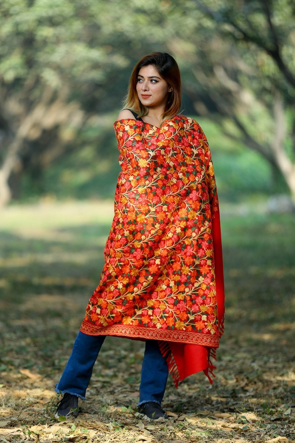 BEAUTIFUL MULTICOLOURED FLORAL ON HOT RED COLOUR SHAWL