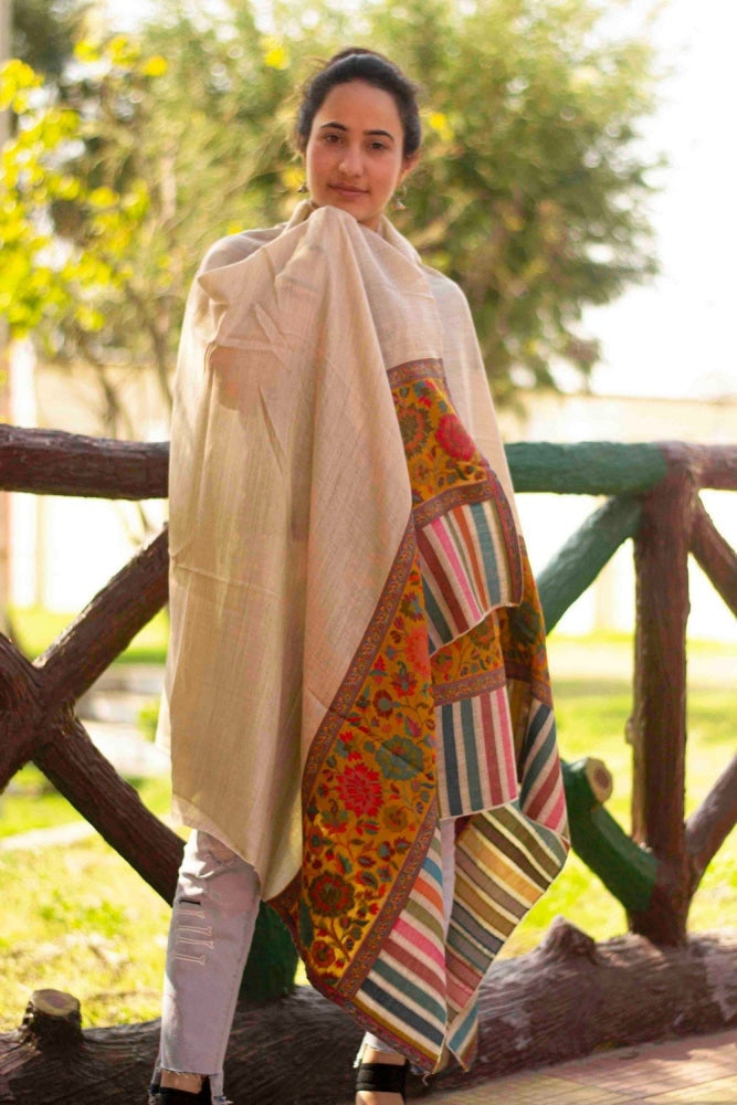 Beige Colour Kani Shawl With Style Bold And Dense Border