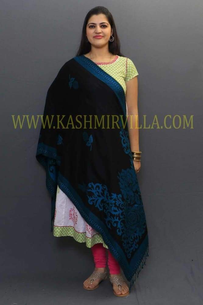 Black And Blue Colour Reversible Stole Specially Designed