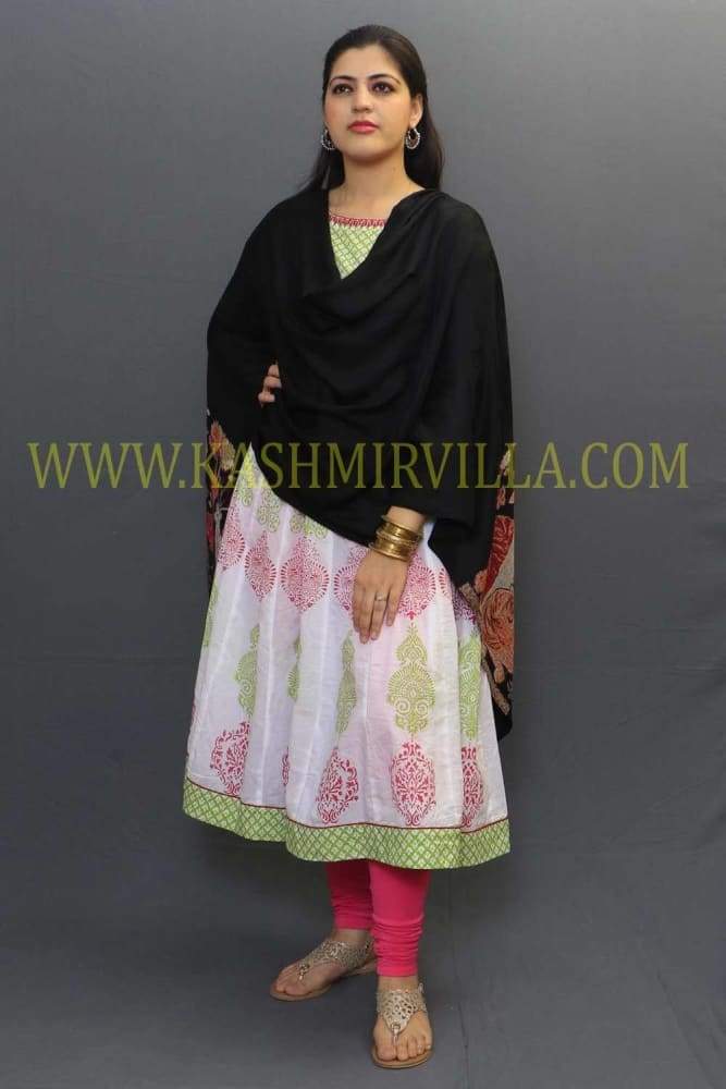 Black Color Stole Enriched With Digital Printing On Border