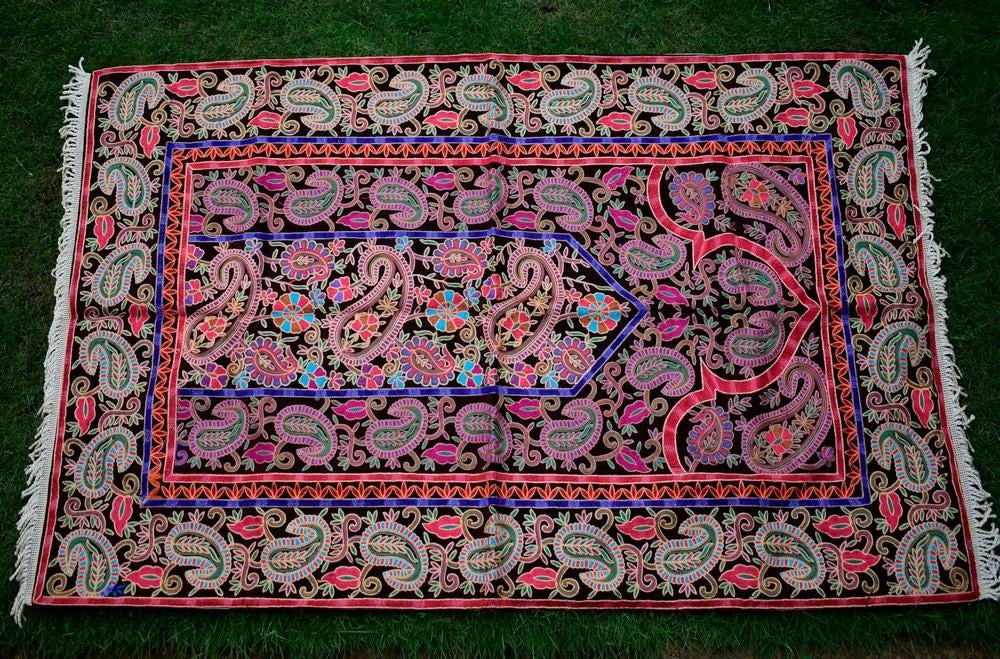 Black Colour With Multi Thread Kashmiri Aari Work Prayer Rug