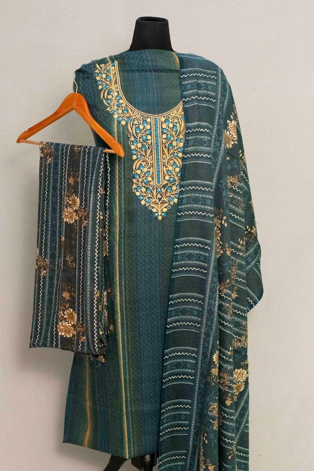 Blue Woolen Kani Printed Suit With Neck And Over All