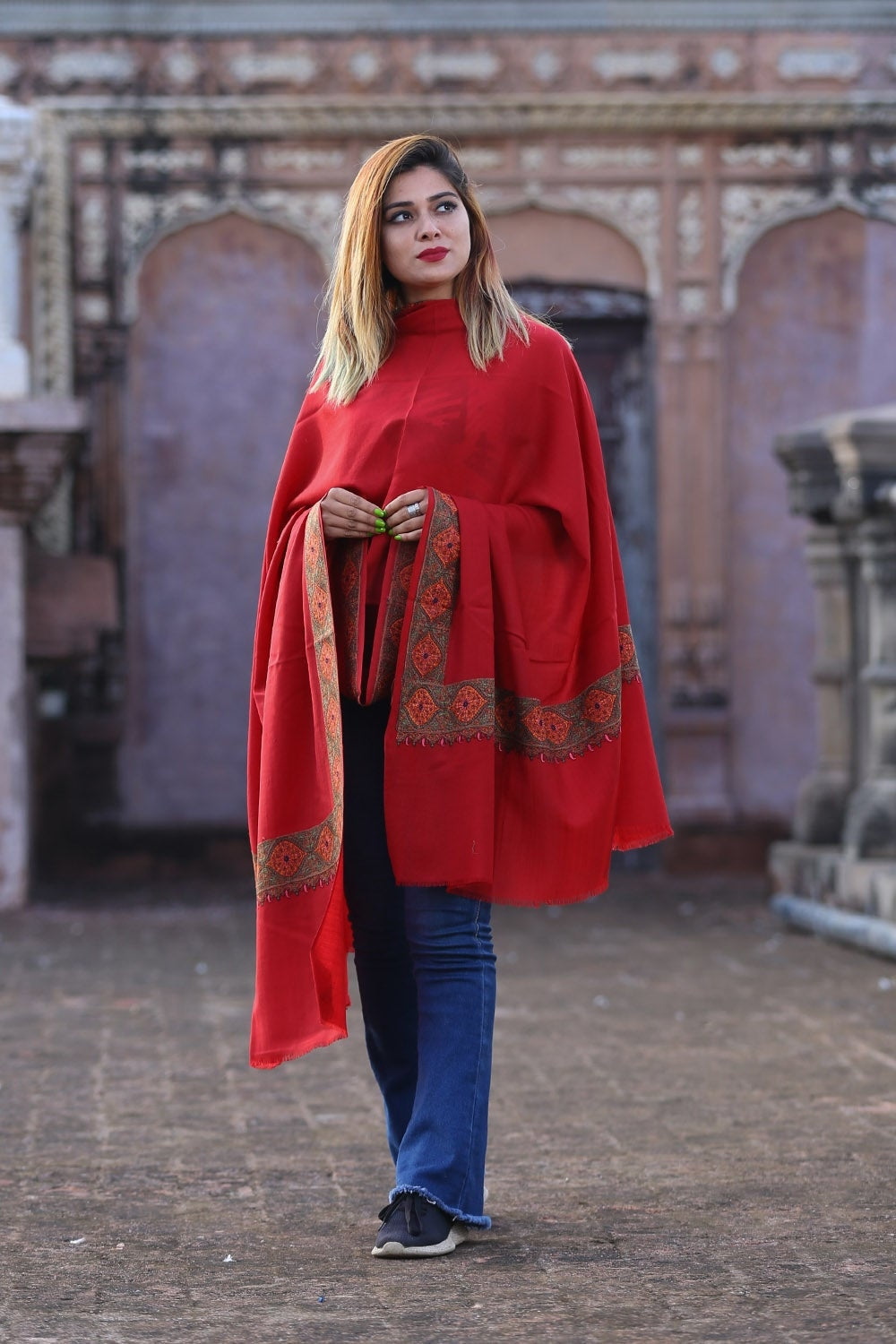 Bright Brick Maroon Colour Kashmiri Sozni Shawl Embellished